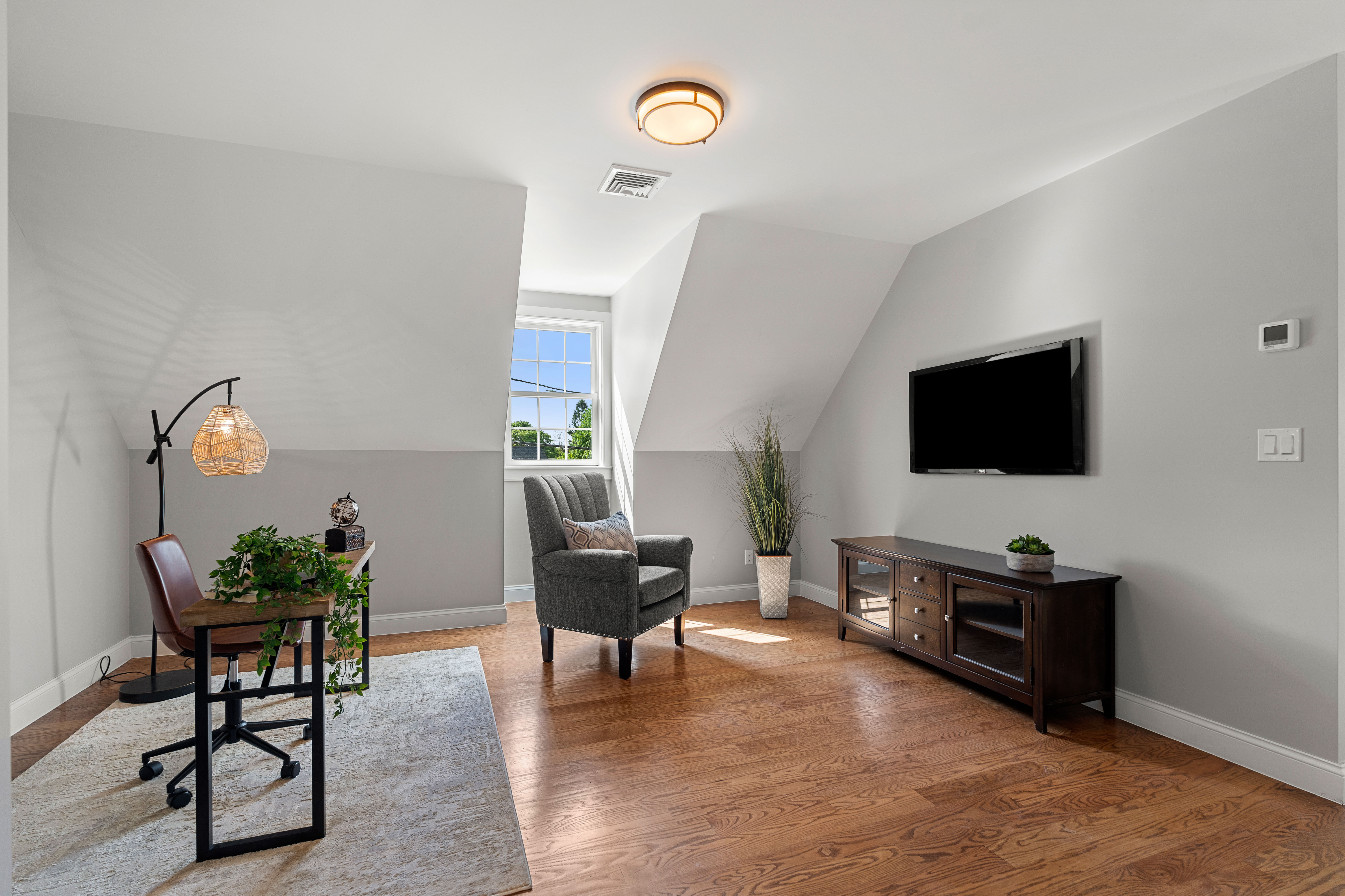  6 Monroe Street, Amesbury, MA, 01913 - 物件實景