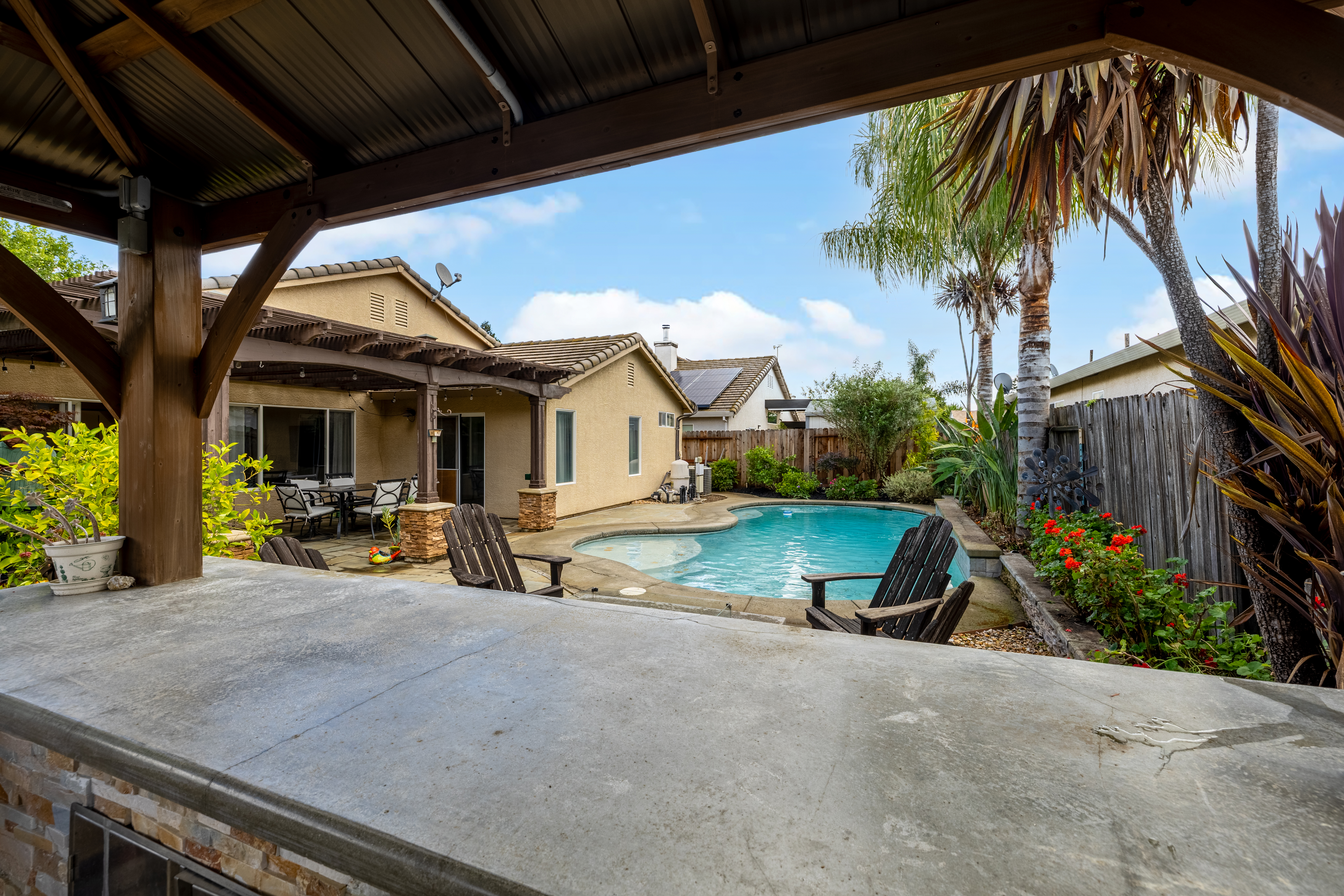  10044 Oglethorpe Way, Elk Grove, CA 95624 - 物件實景