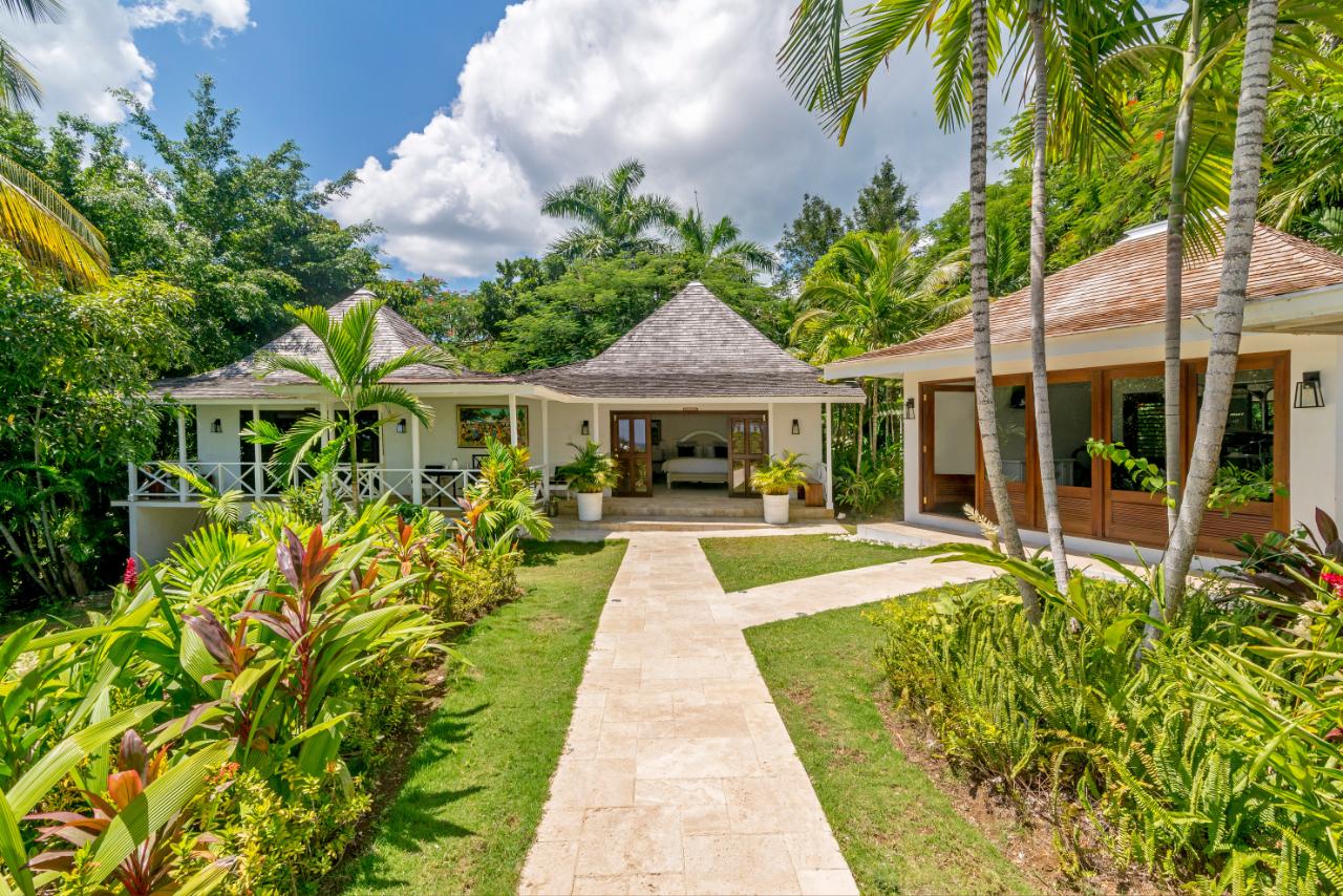 Hanover, JM, 5 Bedrooms Bedrooms, ,6 BathroomsBathrooms,Residential,For Sale,1422802