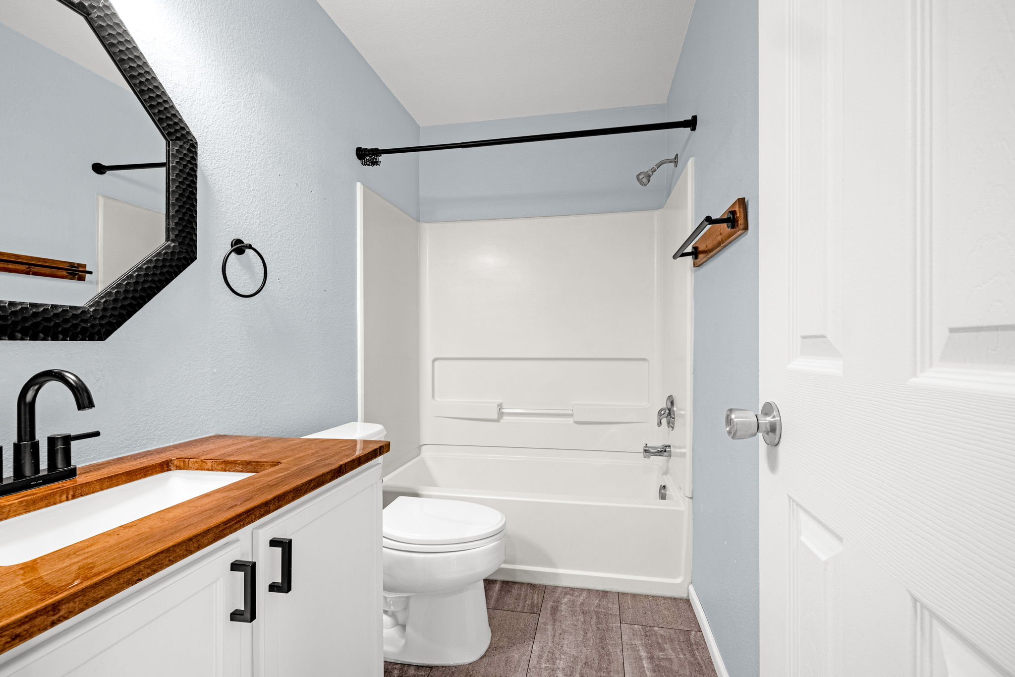  Amazing main level living opportunity in desirable Ridgeview at Stetson Hills - 物件實景