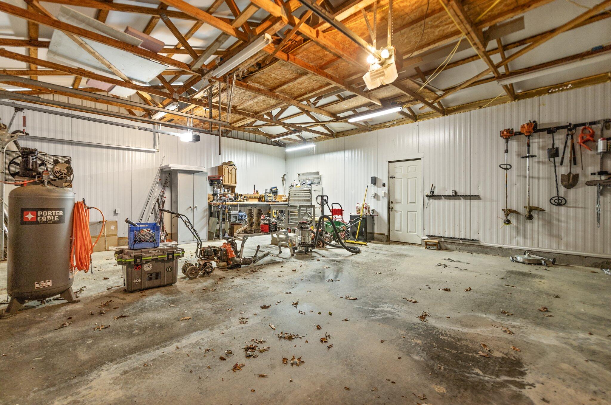 Boston, Kentucky, 40107, United States, 3 Bedrooms Bedrooms, ,2 BathroomsBathrooms,Residential,For Sale,1989069