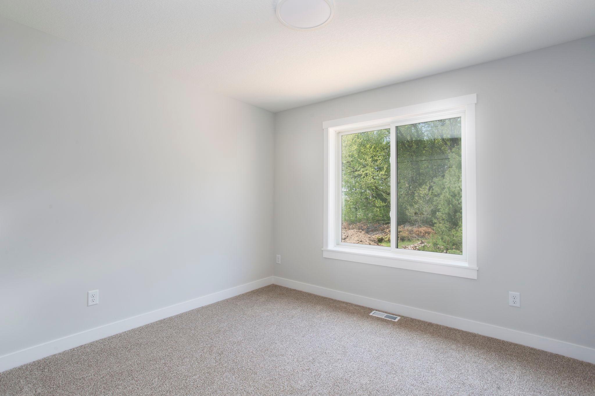 Hudson Twp, Wisconsin, 54016, United States, 3 Bedrooms Bedrooms, ,2 BathroomsBathrooms,Residential,For Sale,1877460