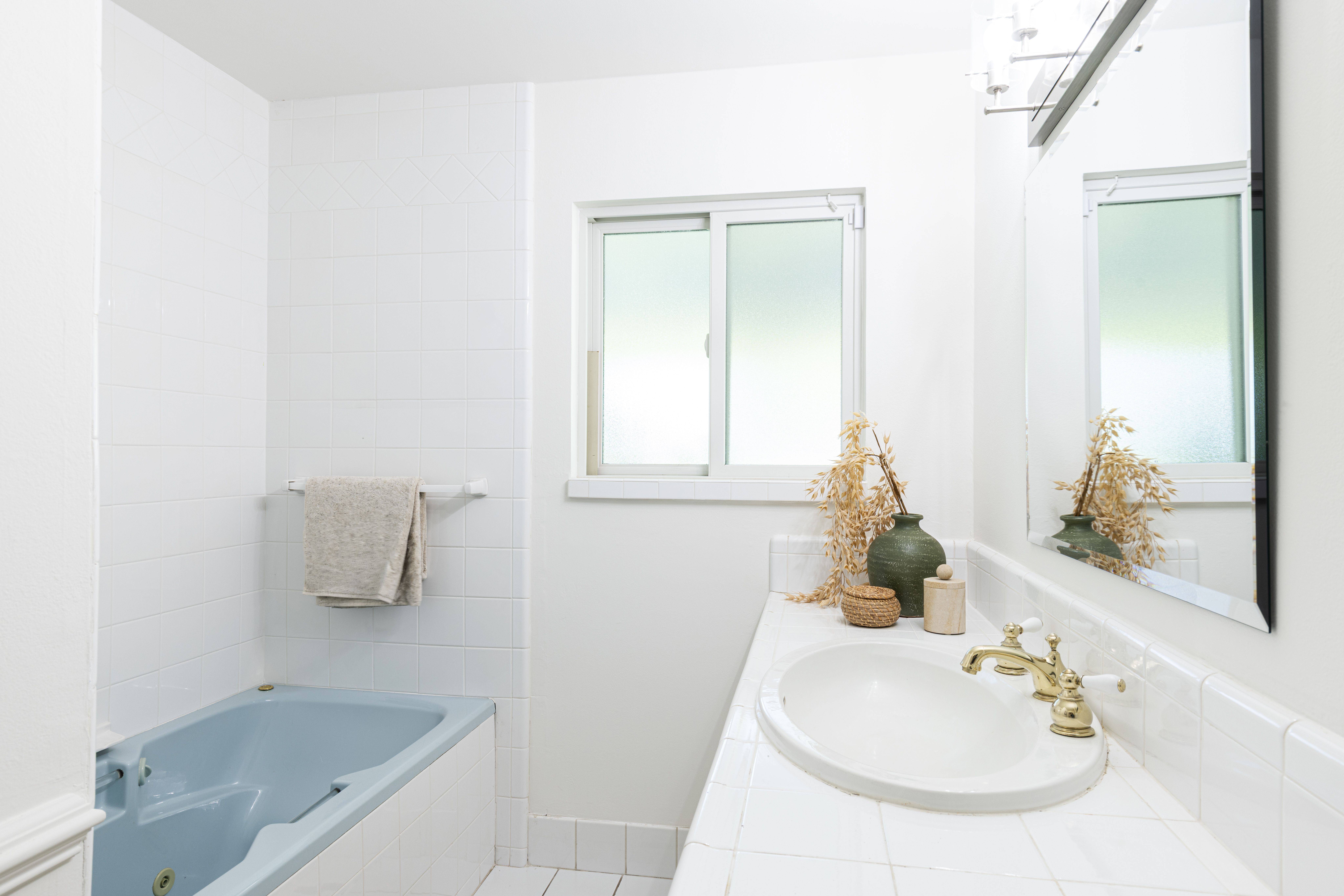  Coveted East Side Ranch Home in Monticello Park - 物件實景