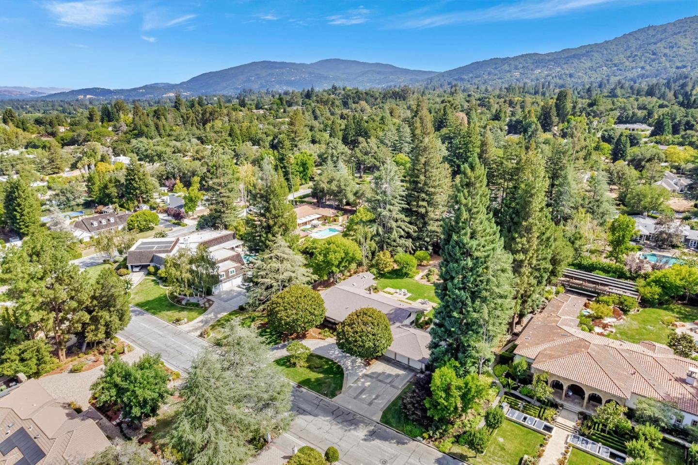 Saratoga, California, 95070, United States, 4 Bedrooms Bedrooms, ,4 BathroomsBathrooms,Residential,For Sale,1942140