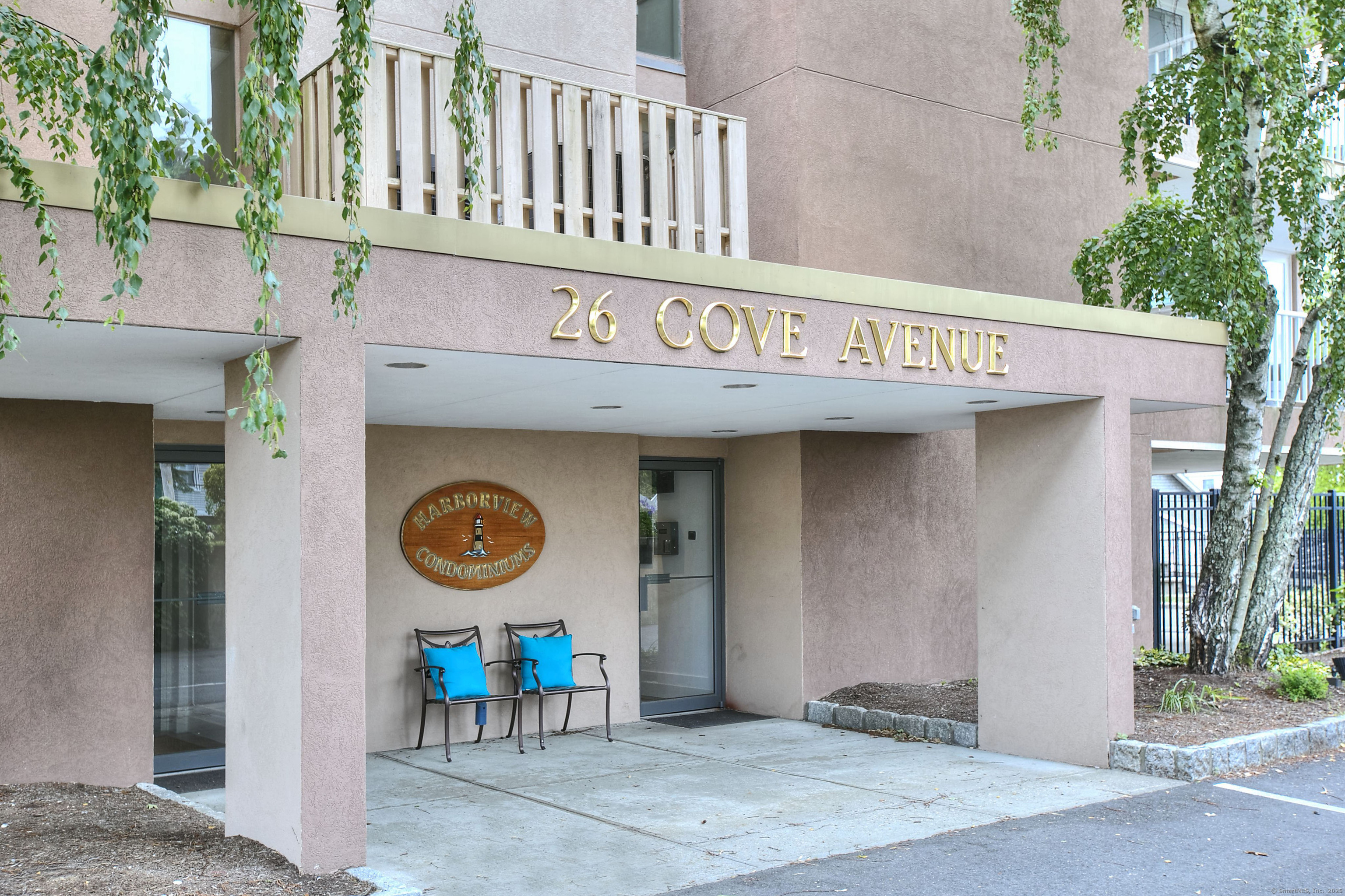 Norwalk, Connecticut, 06855, United States, 2 Bedrooms Bedrooms, ,2 BathroomsBathrooms,Residential,For Sale,1838207