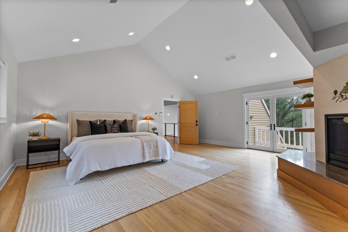 Bernardsville, New Jersey, 07924, United States, 5 Bedrooms Bedrooms, ,6 BathroomsBathrooms,Residential,For Sale,1981424