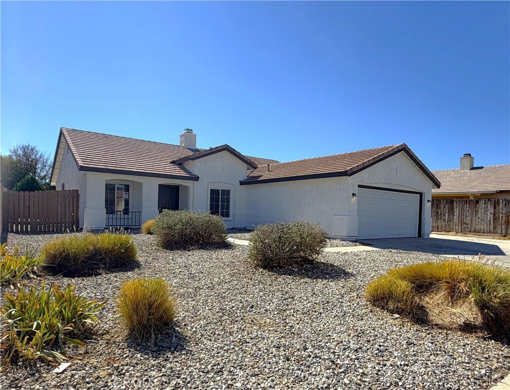 Avenue J5 , Lancaster, CA 93536