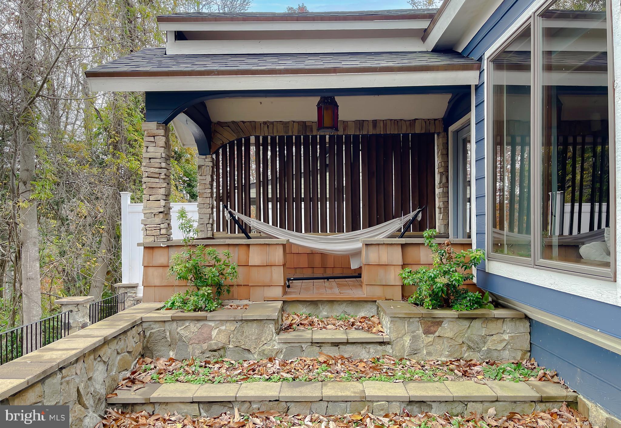 Hollywood, Maryland, 20636, United States, 4 Bedrooms Bedrooms, ,3 BathroomsBathrooms,Residential,For Sale,1995114