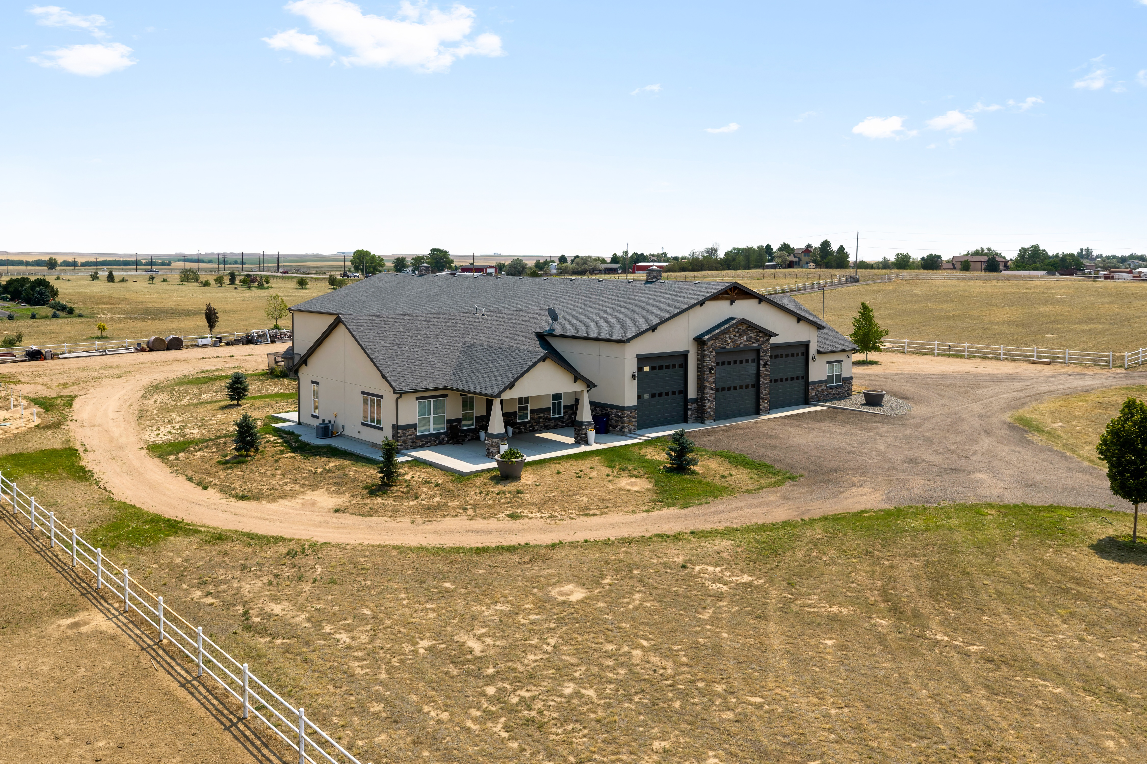  Breathtaking custom estate on 35 agriculturally zoned acres - 物件實景