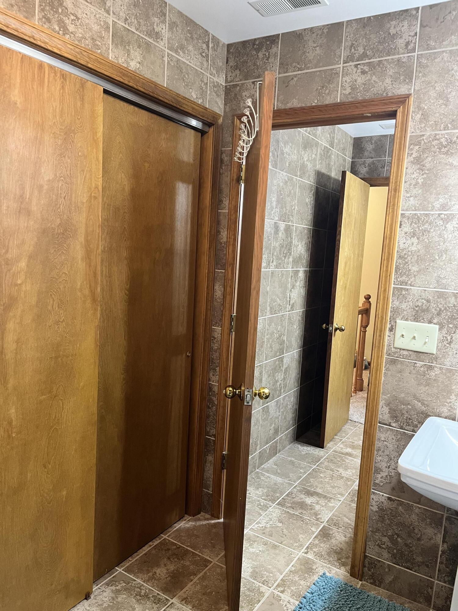 Crown Point, Indiana, 46307, United States, 3 Bedrooms Bedrooms, ,3 BathroomsBathrooms,Residential,For Sale,2040656