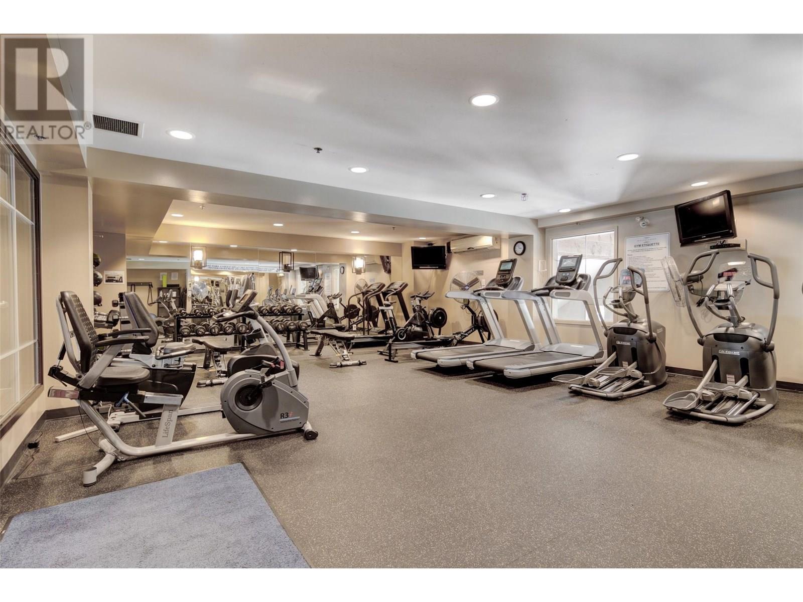 KELOWNA, British Columbia, V1Y 9Z1, CA, 2 Bedrooms Bedrooms, ,2 BathroomsBathrooms,Residential,For Sale,1895664