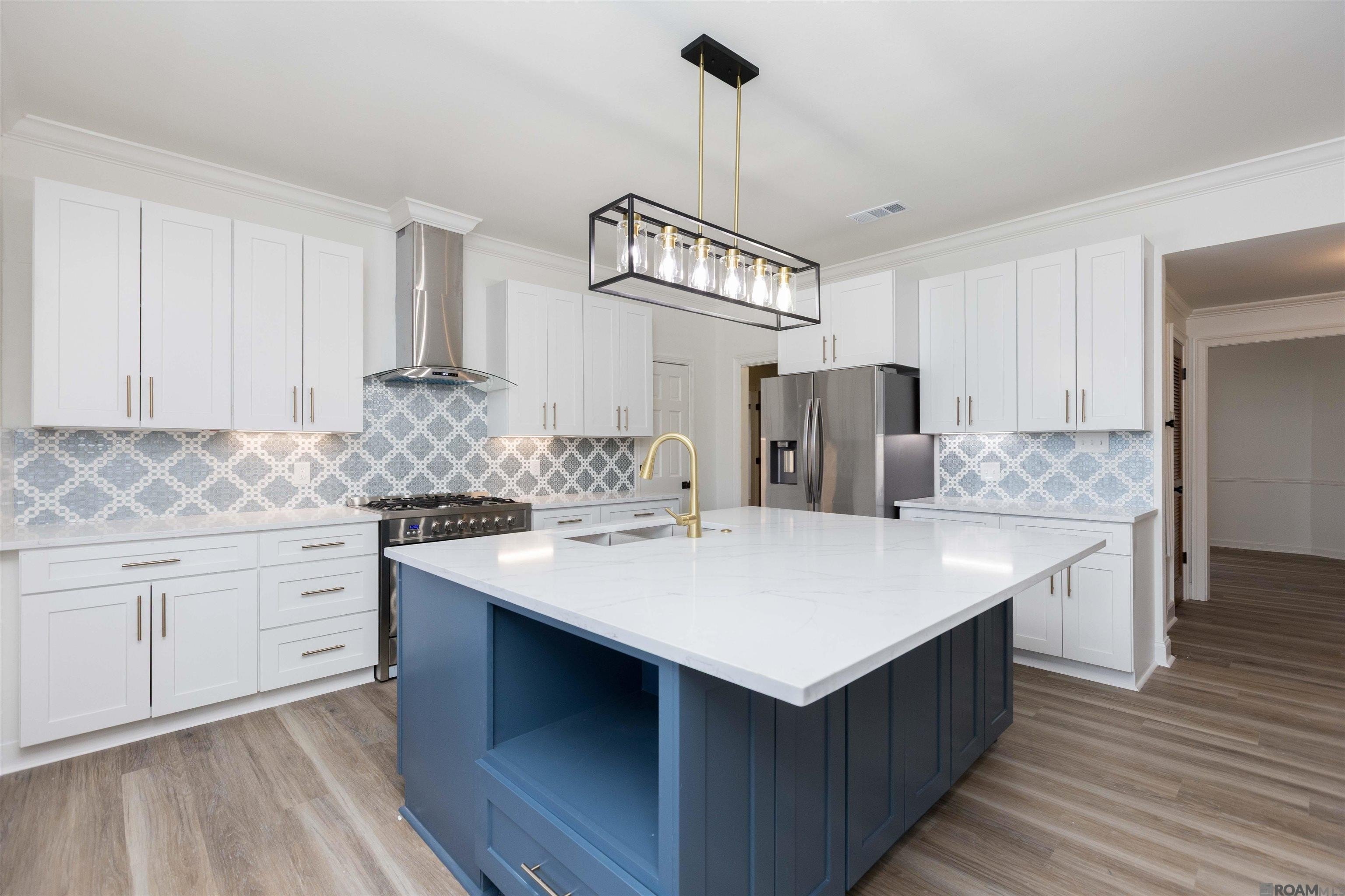 Baton Rouge, Louisiana, 70817, United States, 5 Bedrooms Bedrooms, ,4 BathroomsBathrooms,Residential,For Sale,1984389