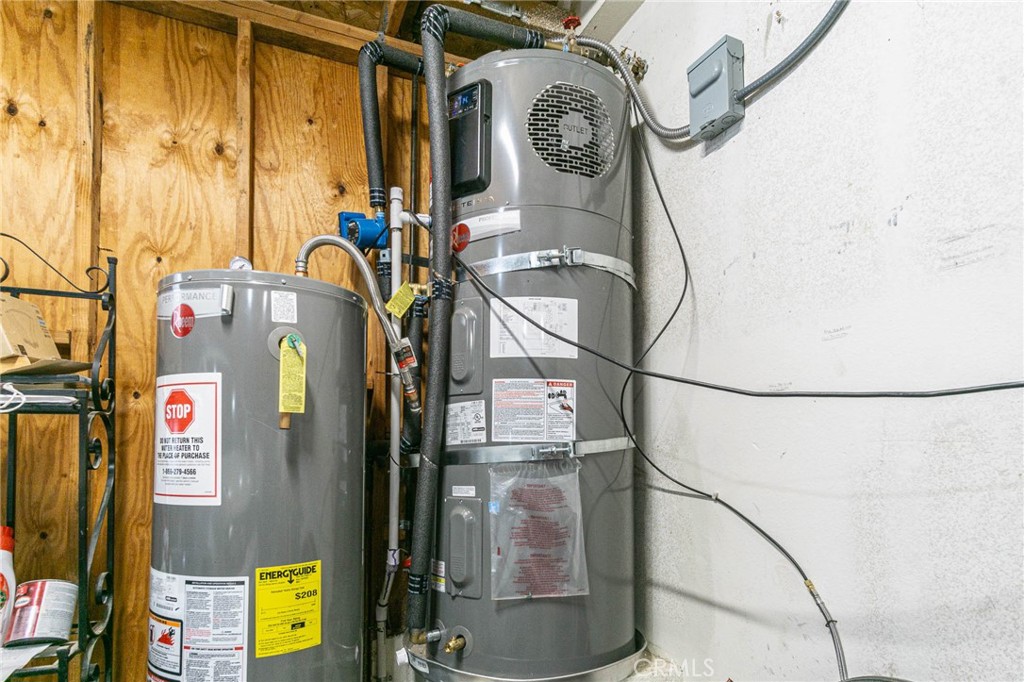 Apple Valley, California, 92308, United States, 4 Bedrooms Bedrooms, ,2 BathroomsBathrooms,Residential,For Sale,1974217