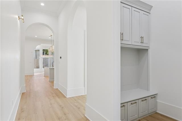 Metairie, Louisiana, 70005, United States, 6 Bedrooms Bedrooms, ,5 BathroomsBathrooms,Residential,For Sale,2010841