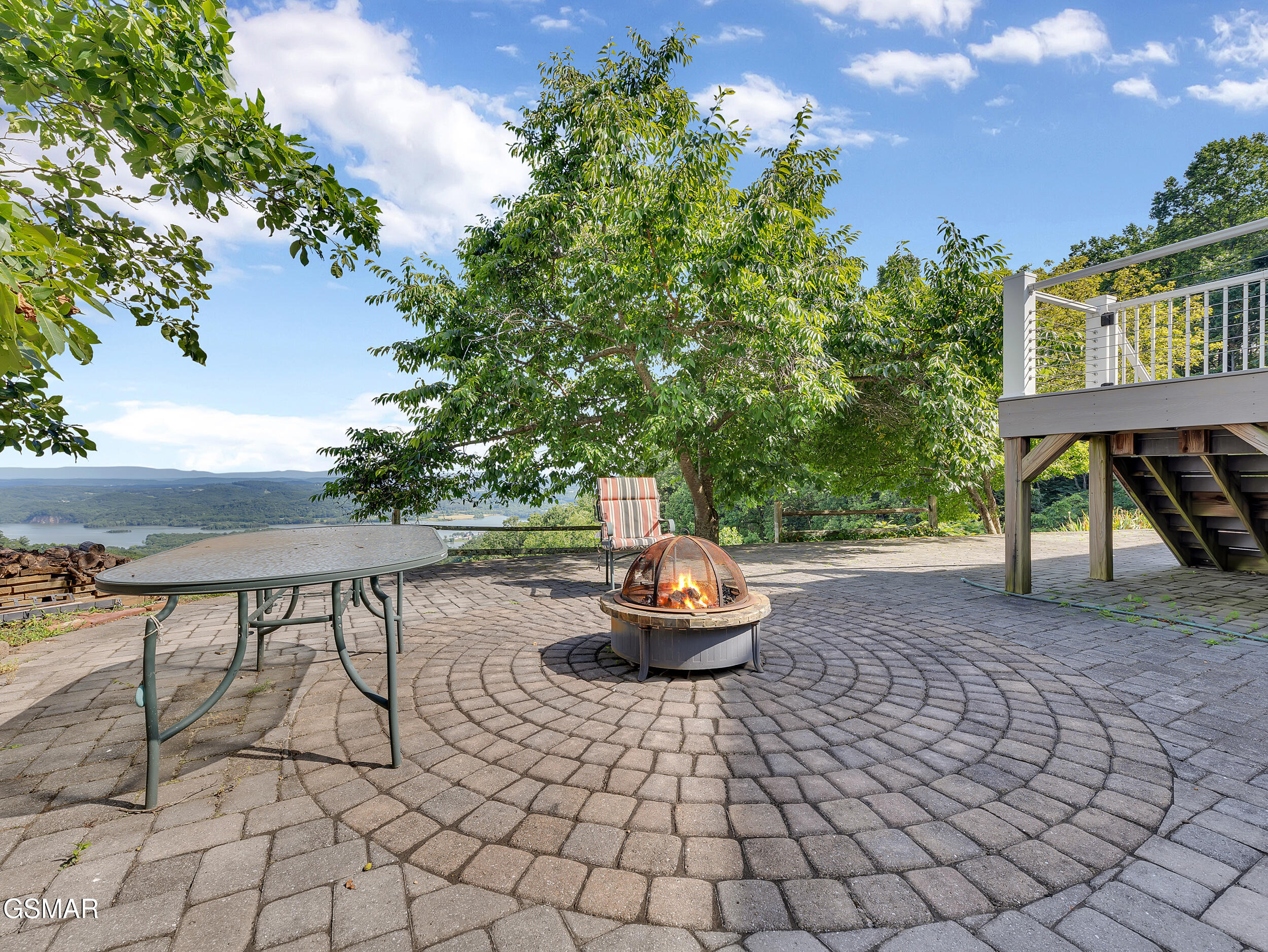 Mooresburg, Tennessee, 37811, United States, 2 Bedrooms Bedrooms, ,4 BathroomsBathrooms,Residential,For Sale,1861149