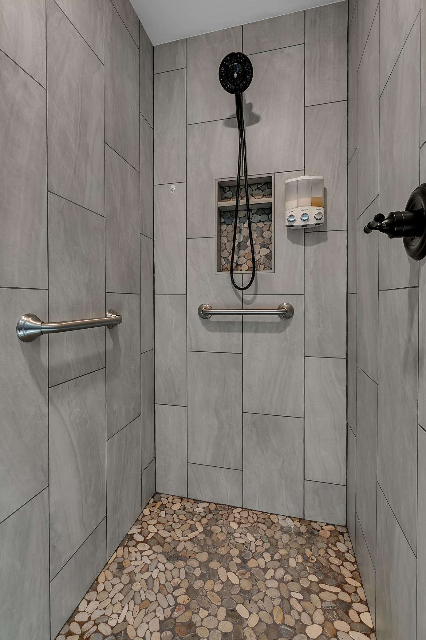 Saint Joseph, Minnesota, 56374, United States, 3 Bedrooms Bedrooms, ,2 BathroomsBathrooms,Residential,For Sale,1988630