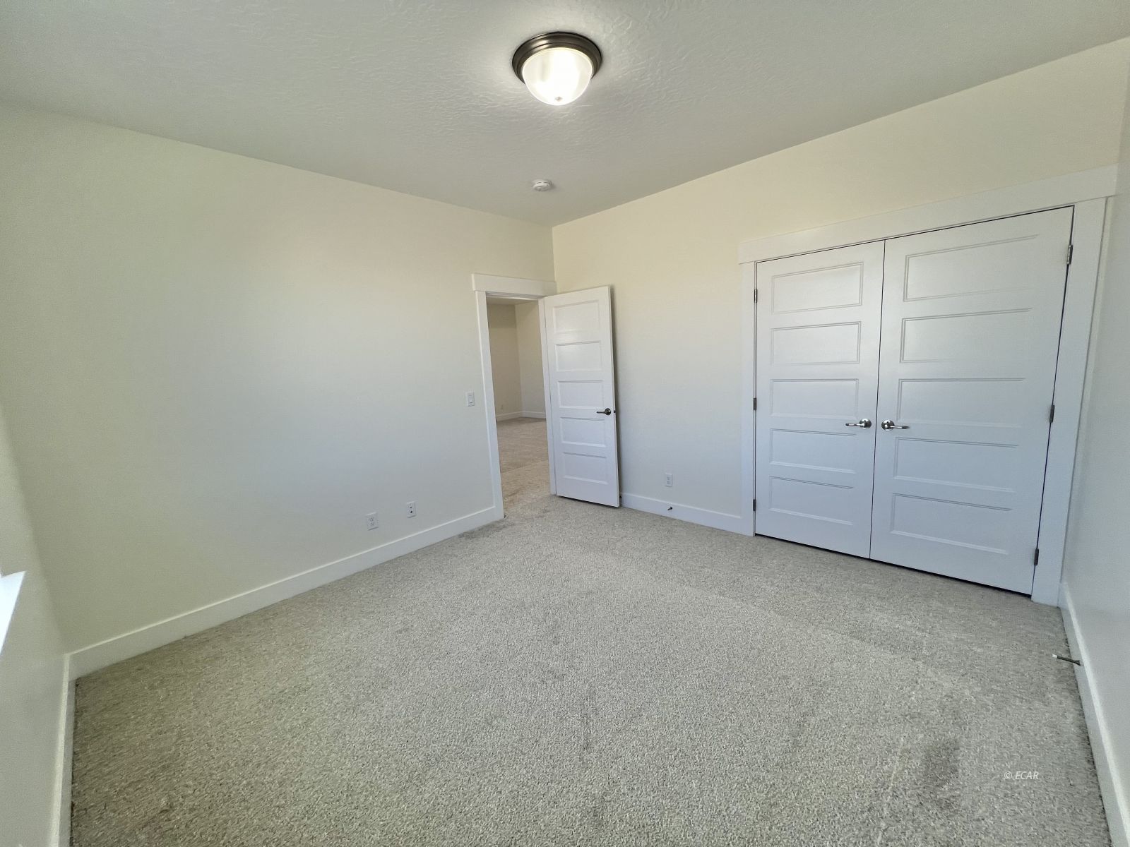 Elko, Nevada, 89801, United States, 4 Bedrooms Bedrooms, ,3 BathroomsBathrooms,Residential,For Sale,1699971