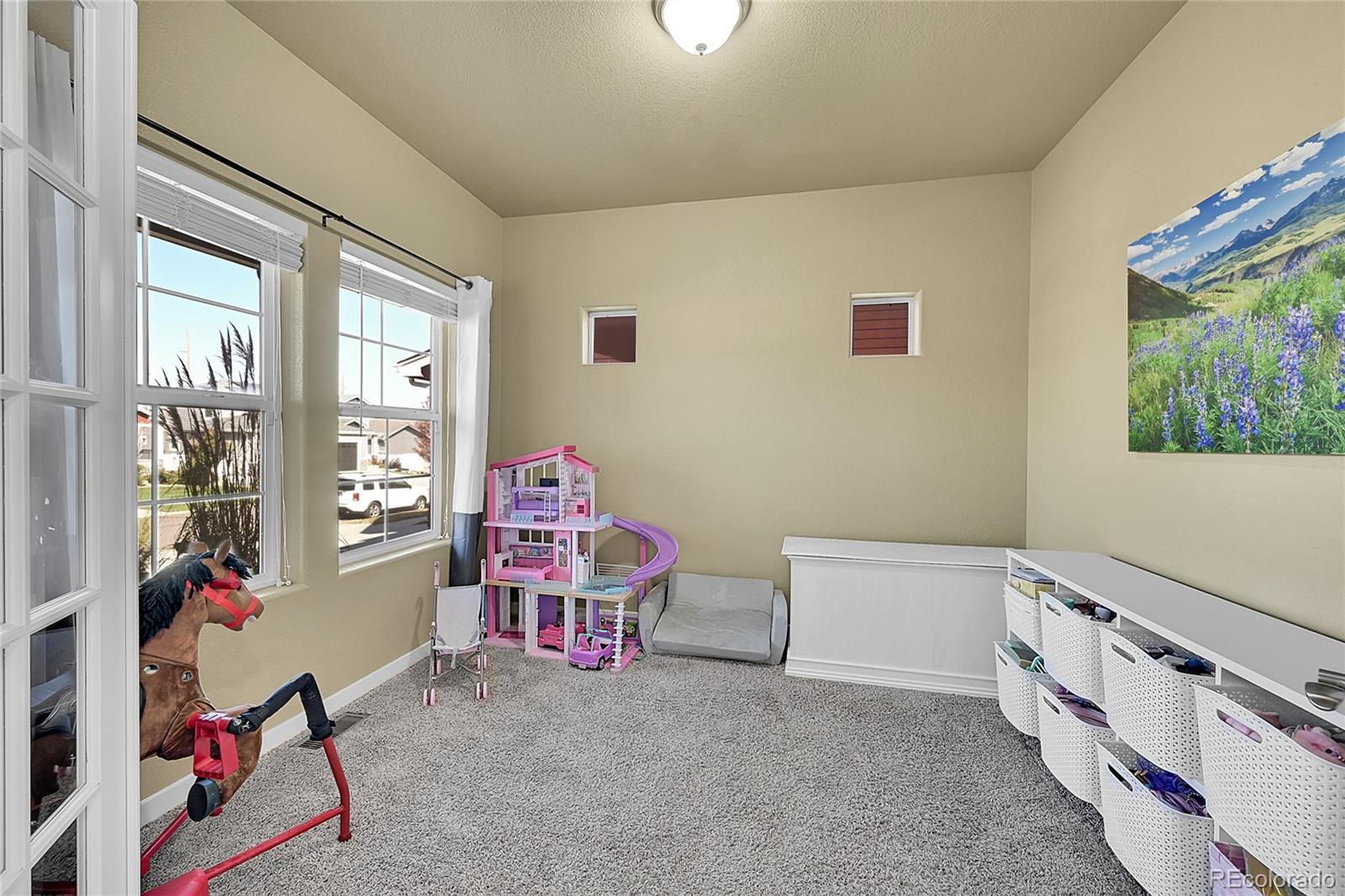 Frederick, Colorado, 80504, United States, 5 Bedrooms Bedrooms, ,3 BathroomsBathrooms,Residential,For Sale,1970061