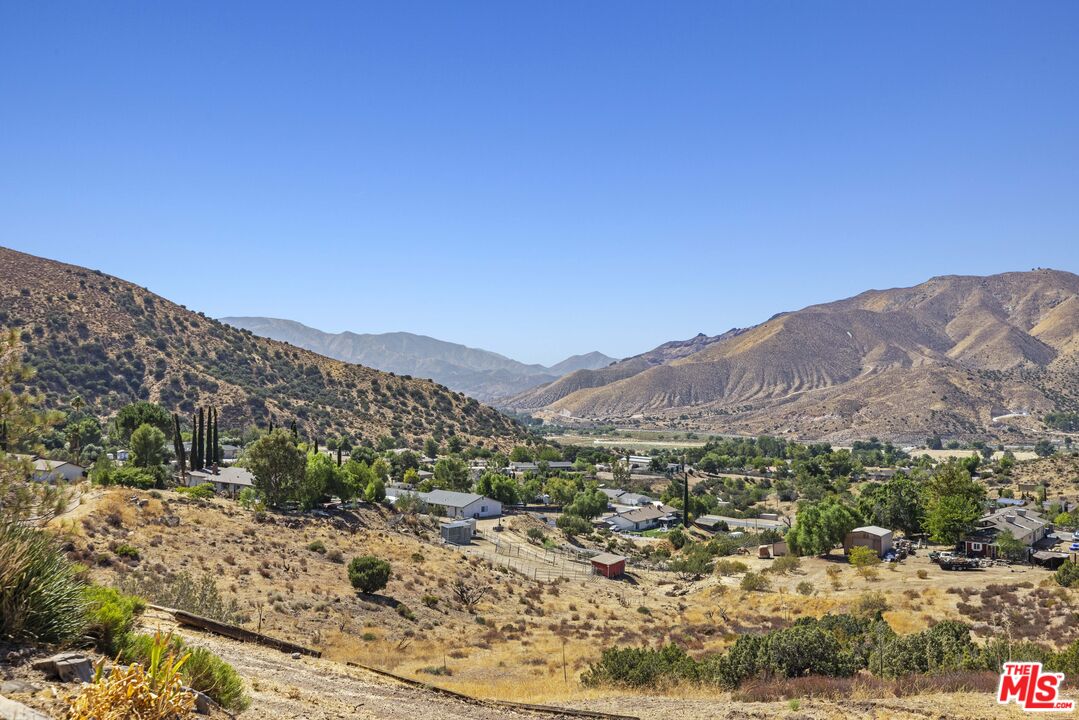 Acton, California, 93510, United States, 4 Bedrooms Bedrooms, ,3 BathroomsBathrooms,Residential,For Sale,1897411