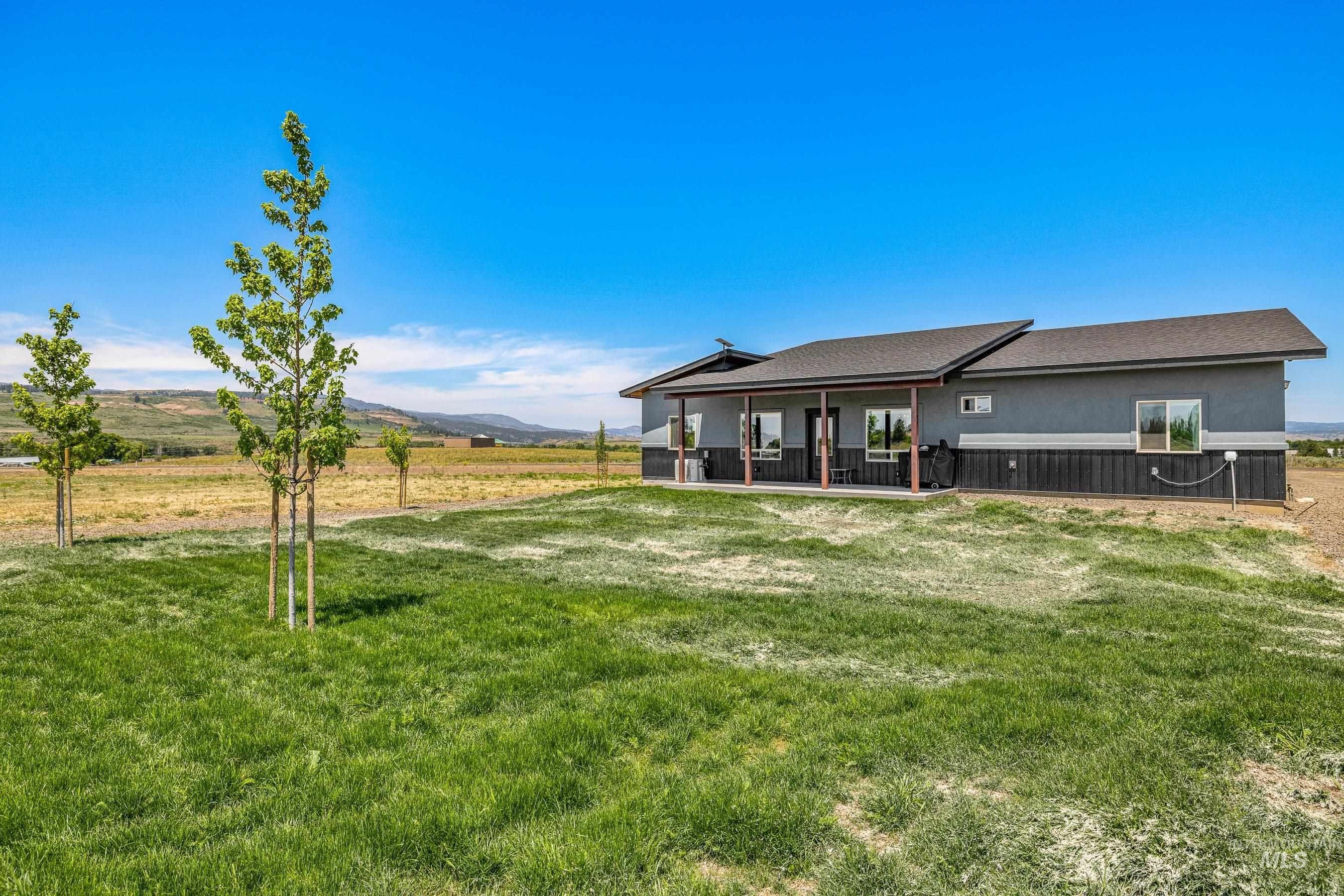 Council, Idaho, 83612, United States, 3 Bedrooms Bedrooms, ,2 BathroomsBathrooms,Residential,For Sale,1936847