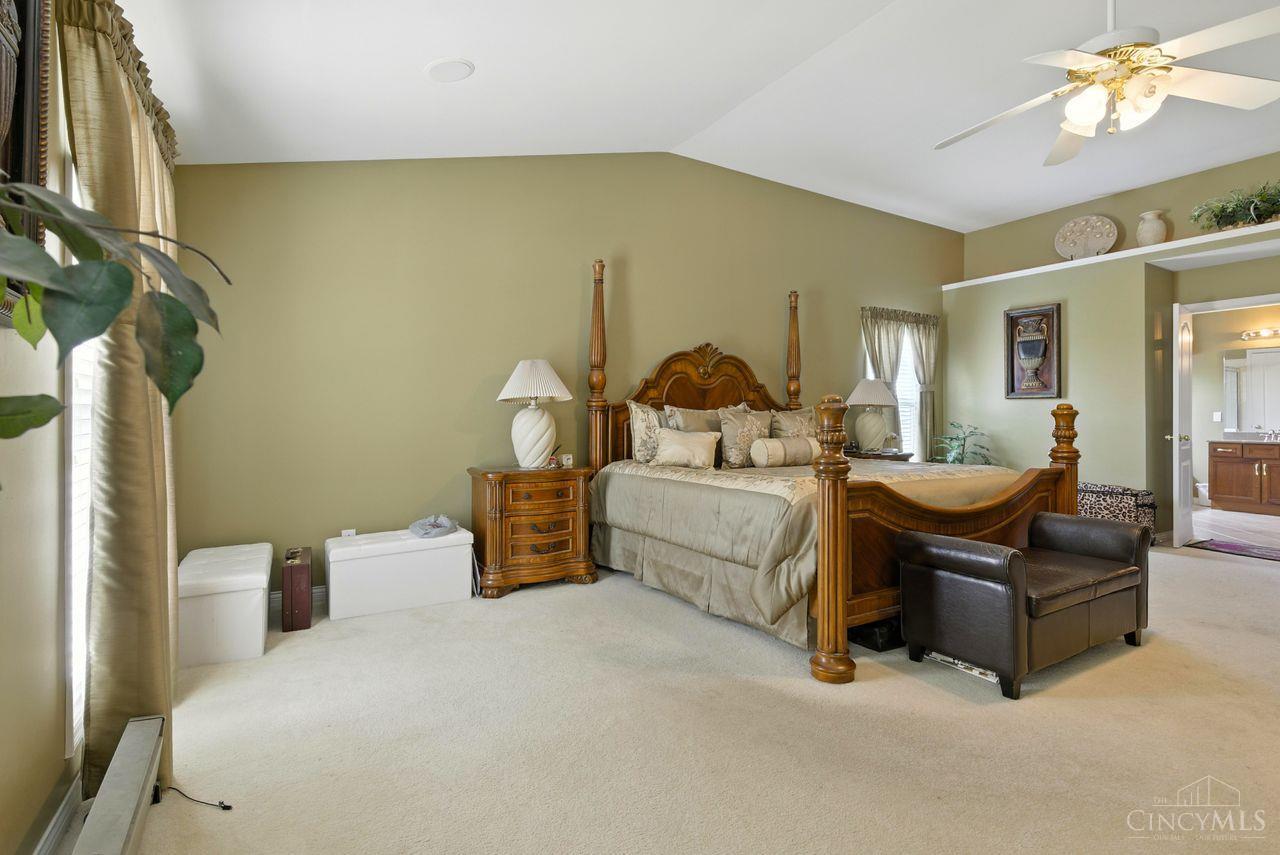 Fairfield Twp, Ohio, 45011, United States, 4 Bedrooms Bedrooms, ,4 BathroomsBathrooms,Residential,For Sale,1949510