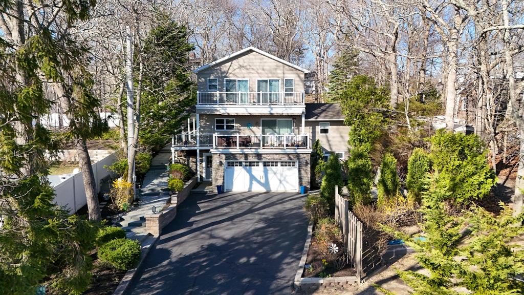 Cutchogue, New York, 11935, United States, 3 Bedrooms Bedrooms, ,4 BathroomsBathrooms,Residential,For Sale,1766004