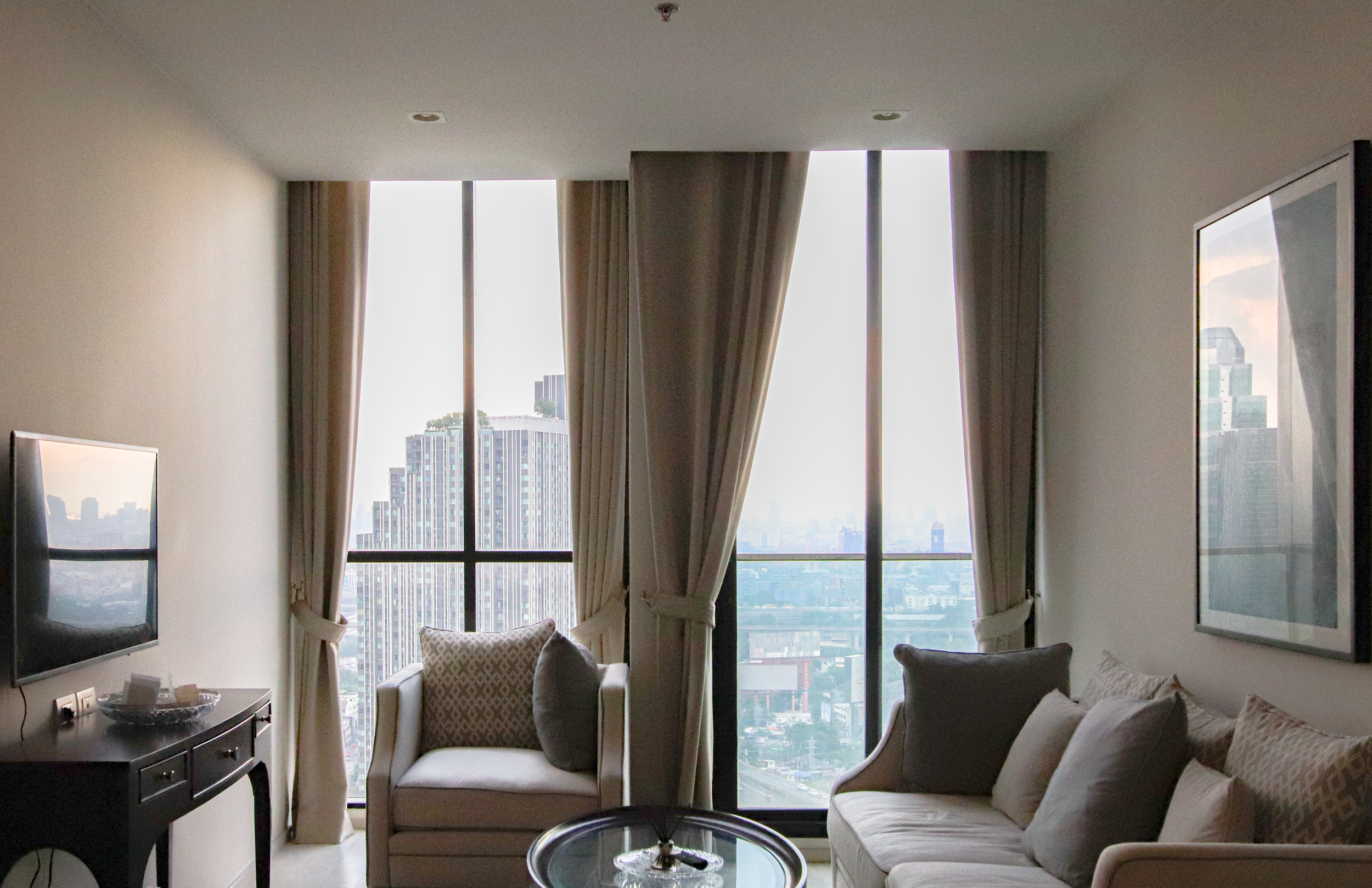 Noble Phloen Chit 