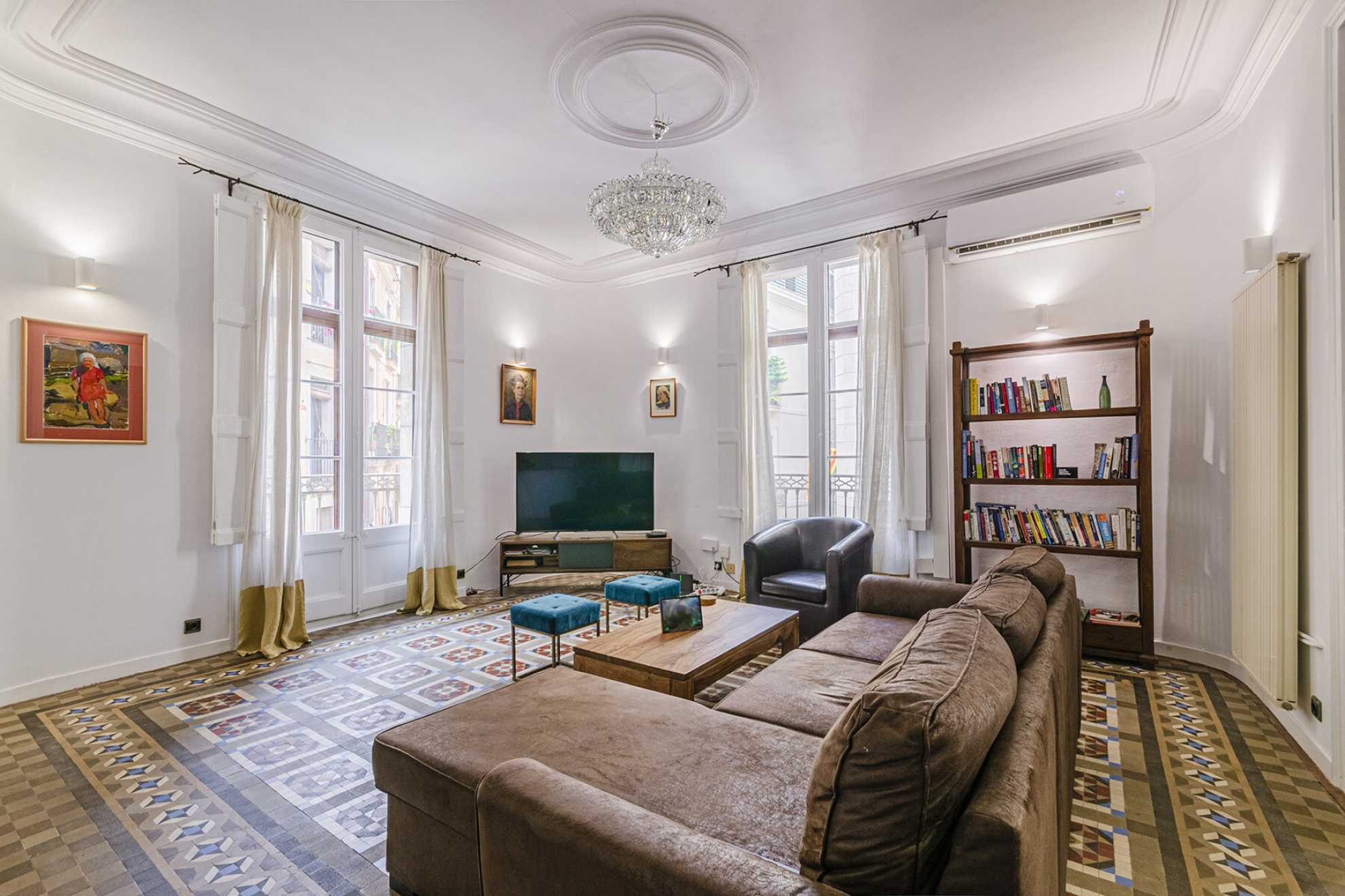 Large apartment with its own style in the oldest part of Barcelona - 物件實景