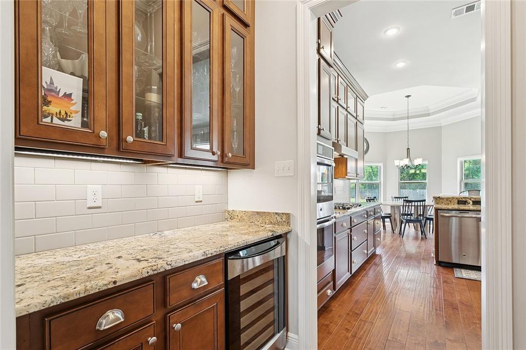 Madisonville, Louisiana, 70447, United States, 4 Bedrooms Bedrooms, ,4 BathroomsBathrooms,Residential,For Sale,1947964