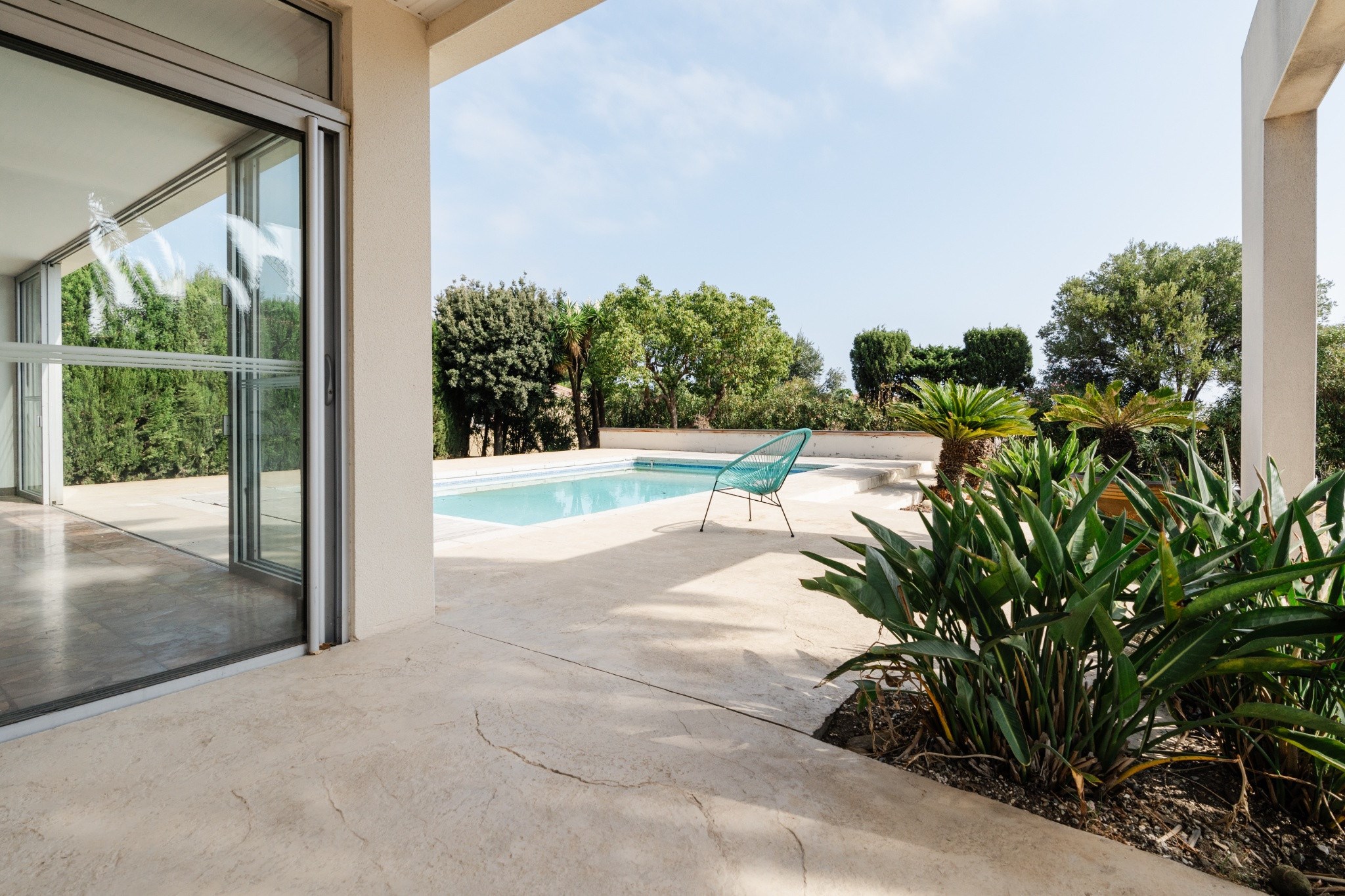  Property with sea and harbor view: 2 Houses, pool, and building potential - 物件實景