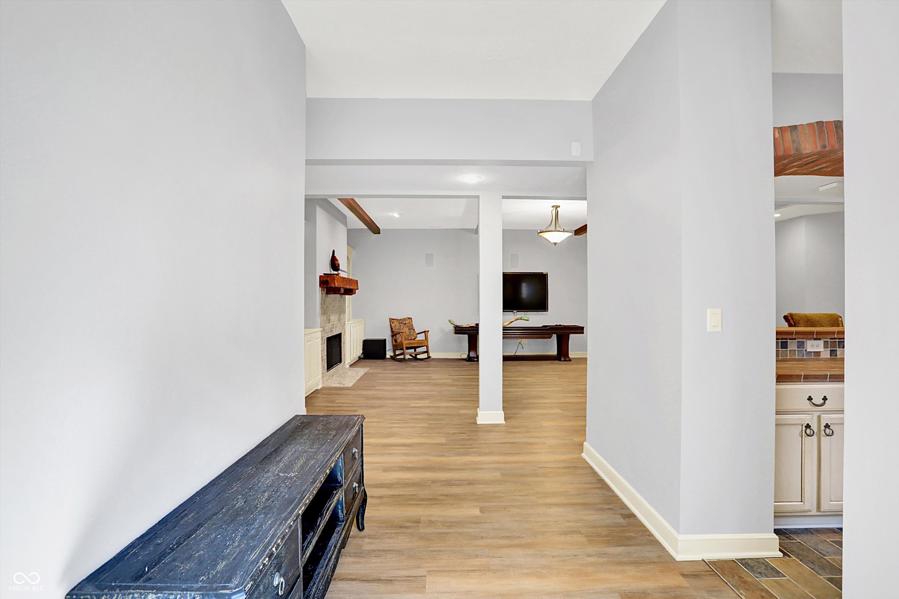 Zionsville, Indiana, 46077, United States, 4 Bedrooms Bedrooms, ,6 BathroomsBathrooms,Residential,For Sale,1978163