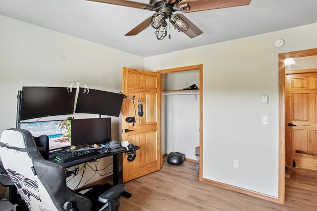 Hot Springs, South Dakota, 57747, United States, 4 Bedrooms Bedrooms, ,2 BathroomsBathrooms,Residential,For Sale,1888090