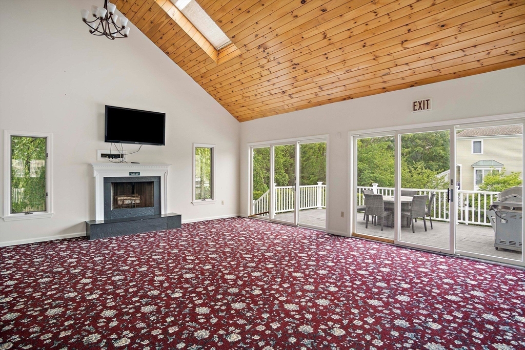 Danvers, Massachusetts, 01923, United States, 3 Bedrooms Bedrooms, ,2 BathroomsBathrooms,Residential,For Sale,2002112