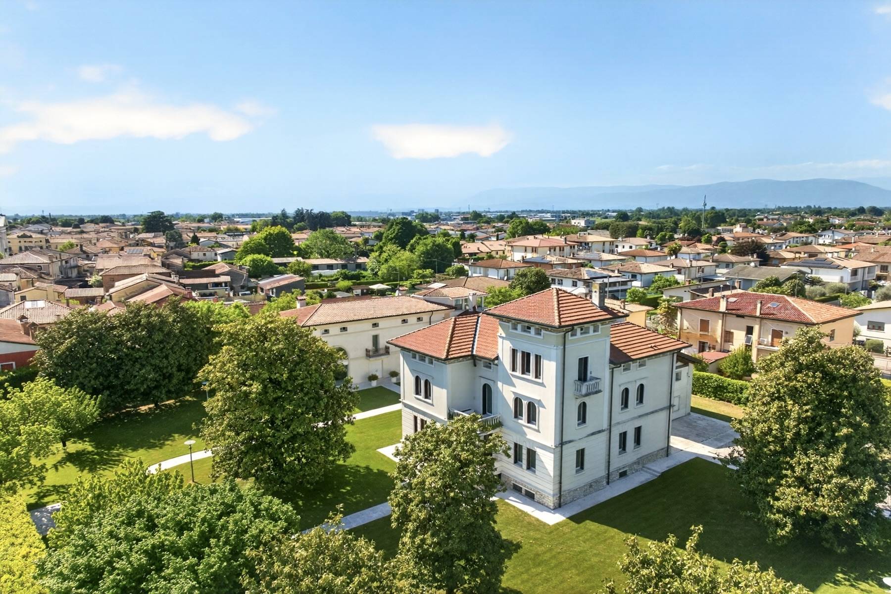  Prestigious Estate with Private Park in the Heart of Veneto - 物件實景