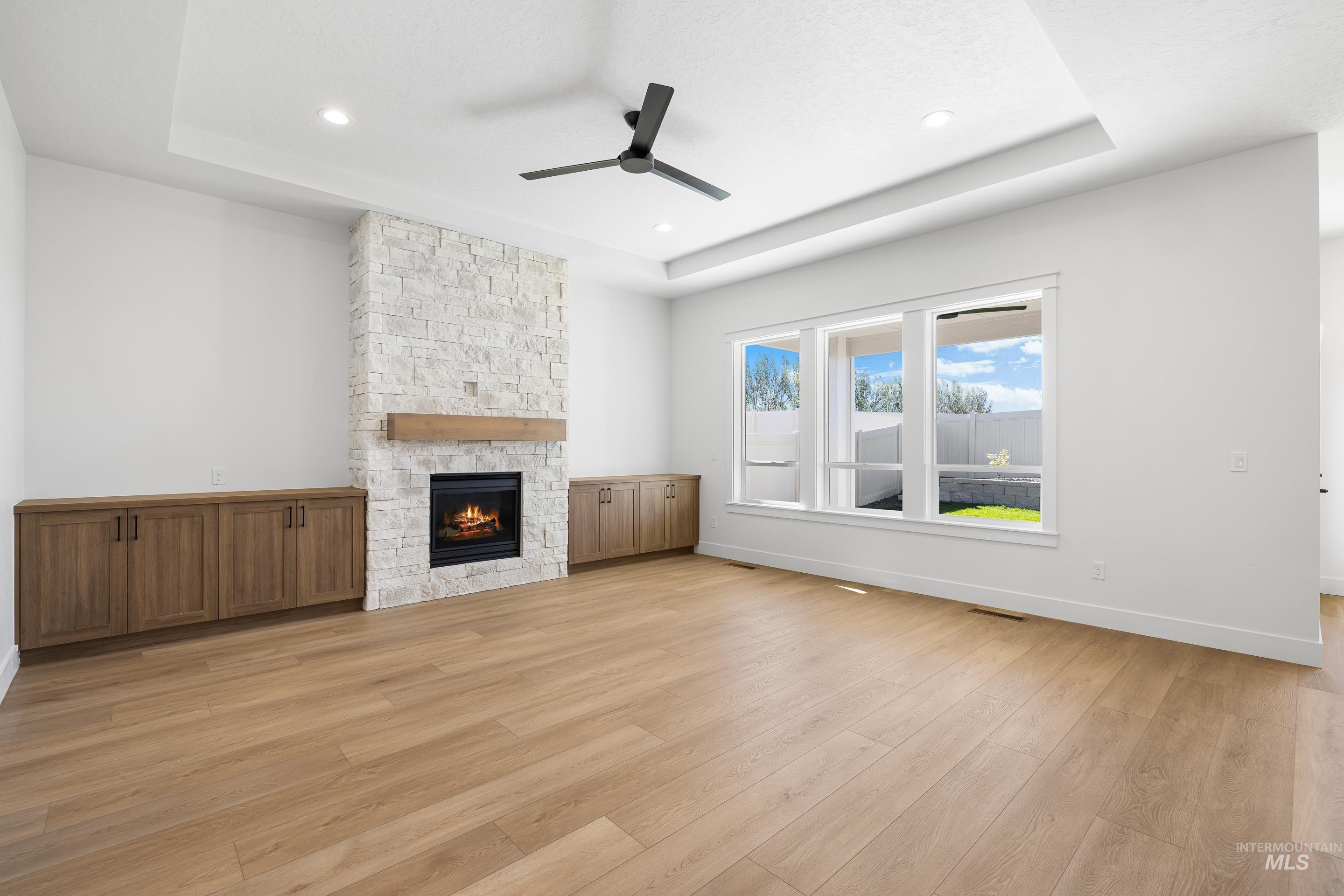 Kuna, Idaho, 83634, United States, 3 Bedrooms Bedrooms, ,Residential,For Sale,1989227