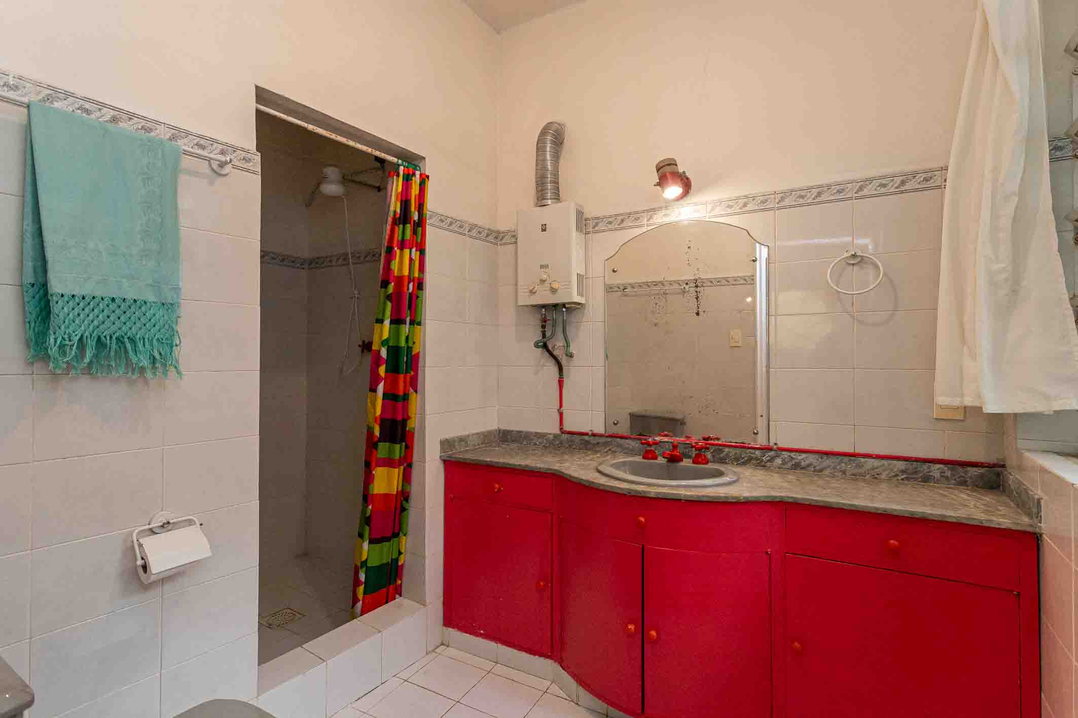  Spacious residence on a quiet street with landscaped garden - 物件實景