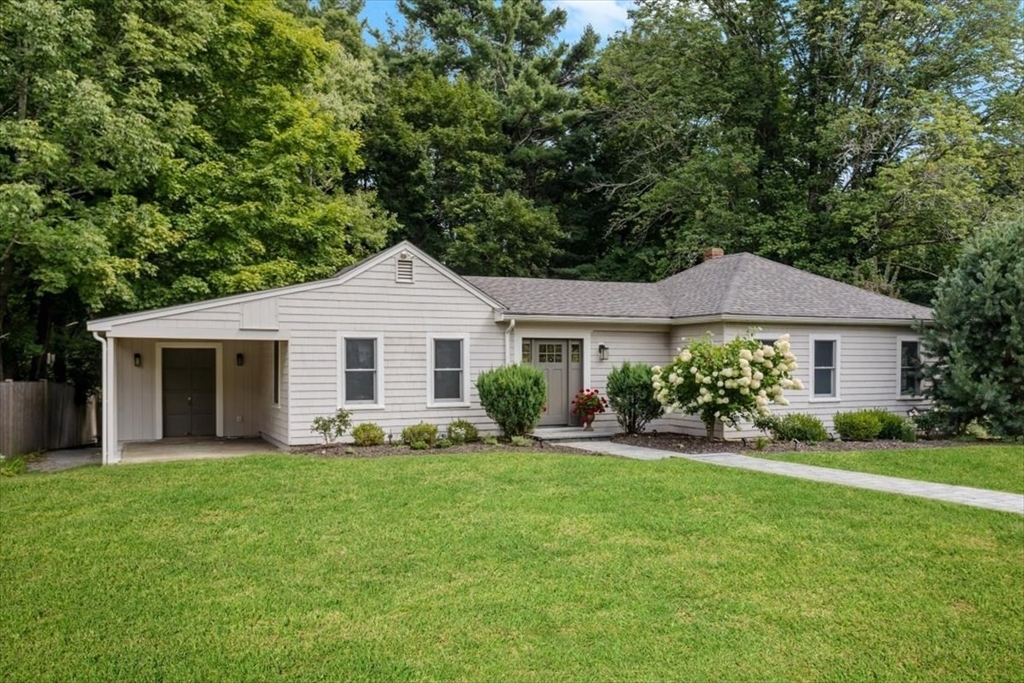 Norwell, Massachusetts, 02061, United States, 3 Bedrooms Bedrooms, ,2 BathroomsBathrooms,Residential,For Sale,1939151