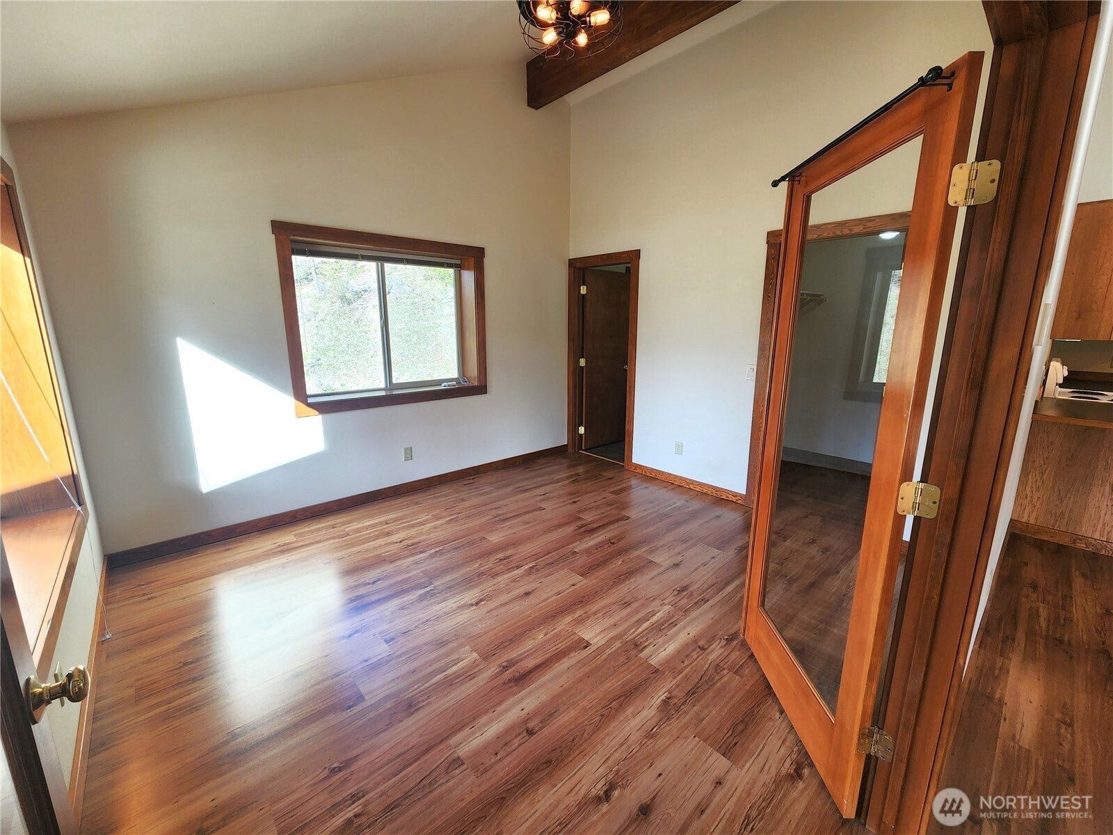 Oroville, Washington, 98844, United States, 2 Bedrooms Bedrooms, ,Residential,For Sale,2001782