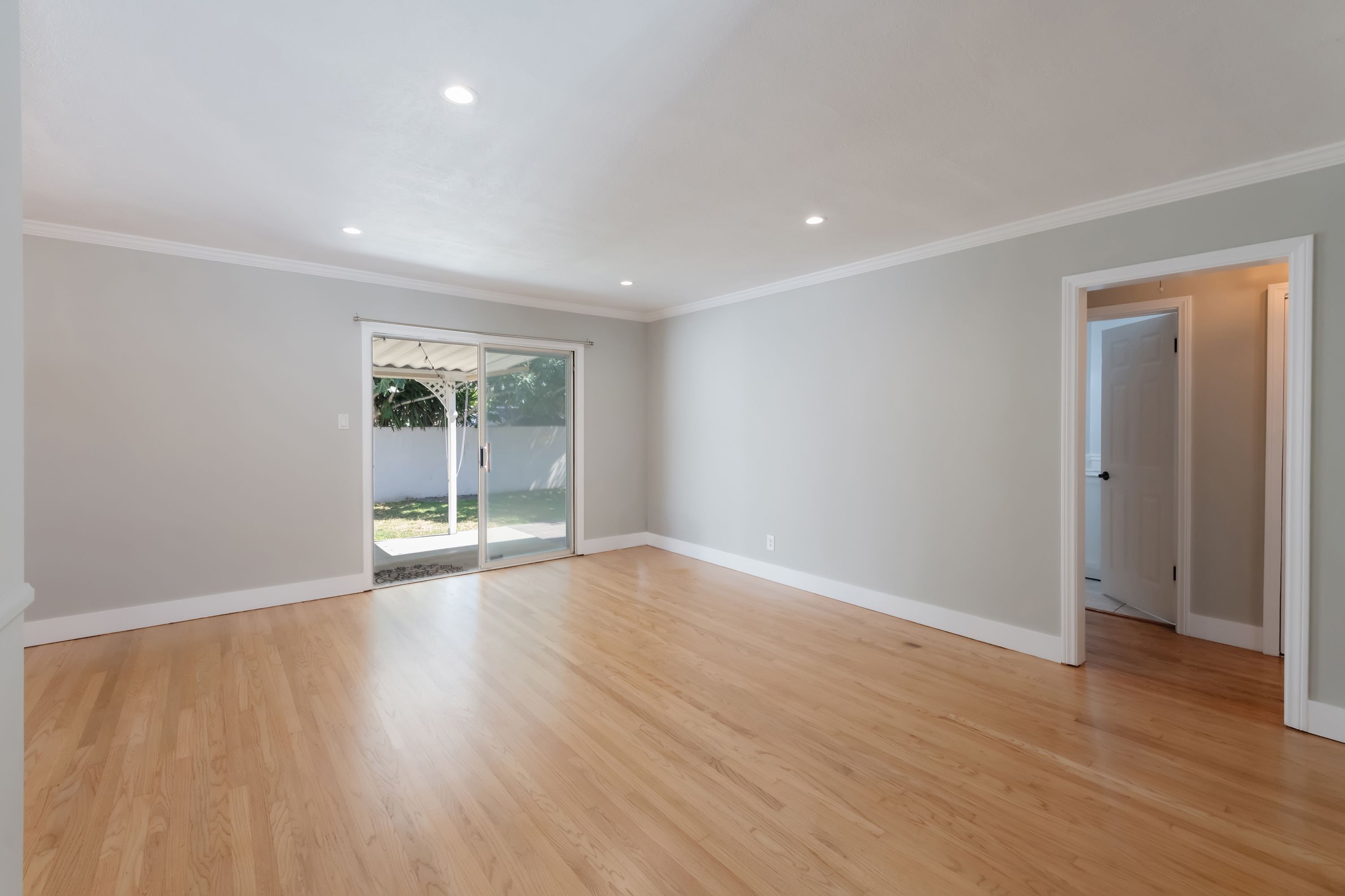  3651 West 147th Street, Hawthorne, CA 90250 - 物件實景