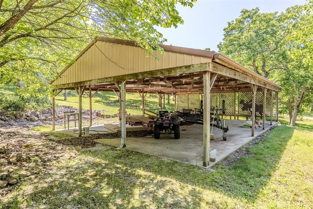 Urbana, Missouri, 65767, United States, 5 Bedrooms Bedrooms, ,4 BathroomsBathrooms,Residential,For Sale,1851017