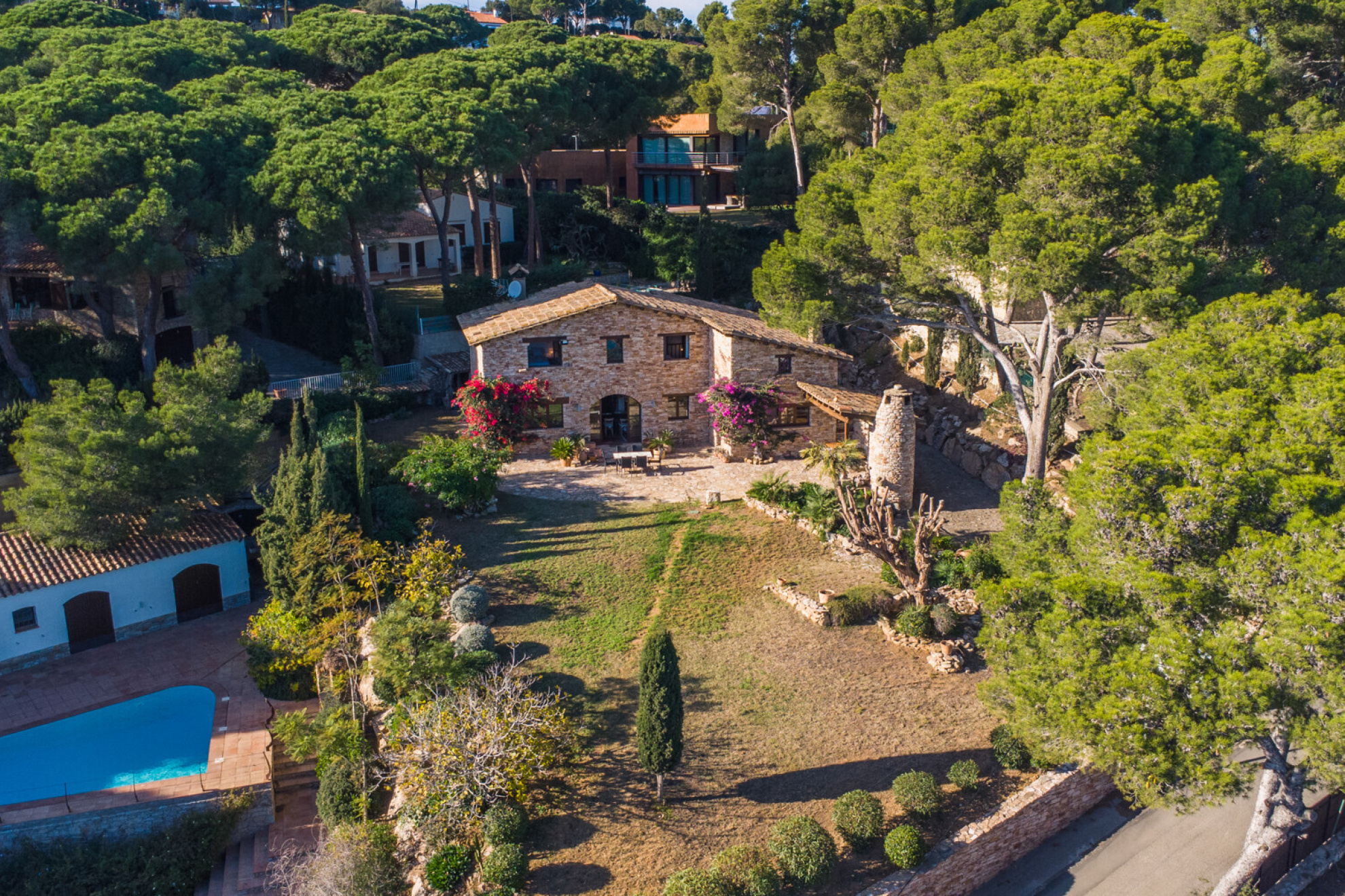 Unique property with sea views in Sa Riera, Begur - 物件實景