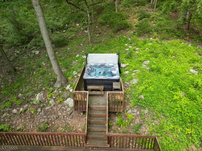 Lebanon Twp., New Jersey, 08826, United States, 3 Bedrooms Bedrooms, ,2 BathroomsBathrooms,Residential,For Sale,1972672