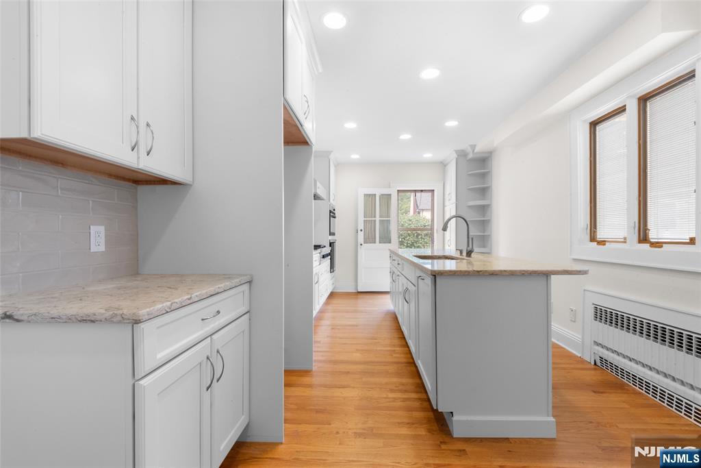 Rutherford, New Jersey, 07070, United States, 4 Bedrooms Bedrooms, ,2 BathroomsBathrooms,Residential,For Sale,1901236