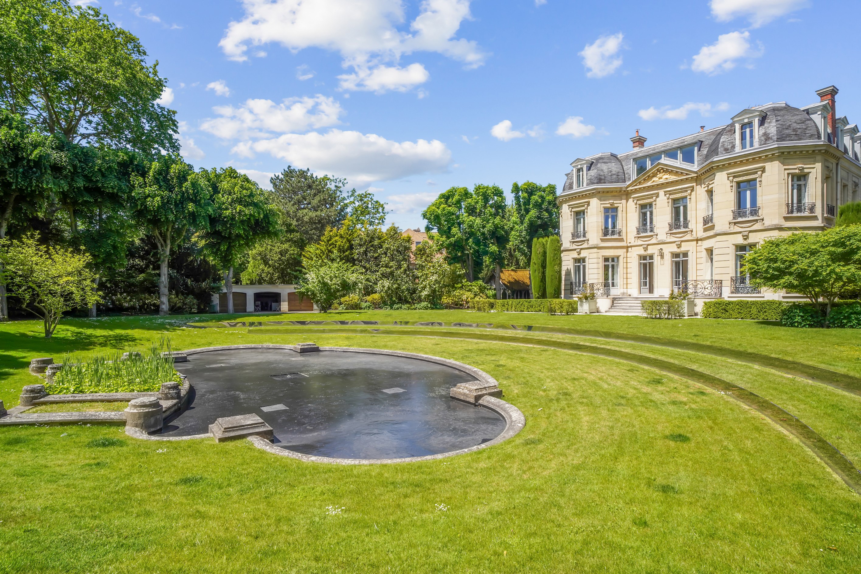  Le Vésinet – Historic Napoleon III Mansion Renovated by International Interior … - 物件實景