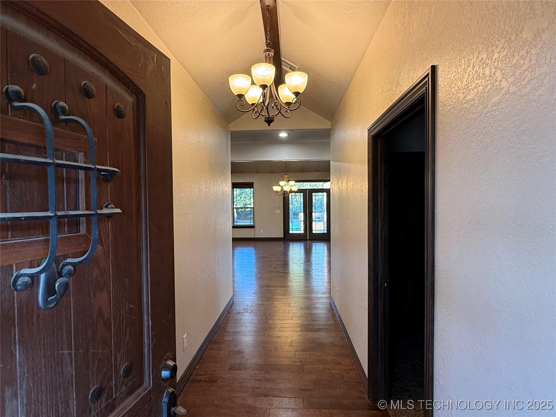 Checotah, Oklahoma, 74426, United States, 4 Bedrooms Bedrooms, ,4 BathroomsBathrooms,Residential,For Sale,1980942