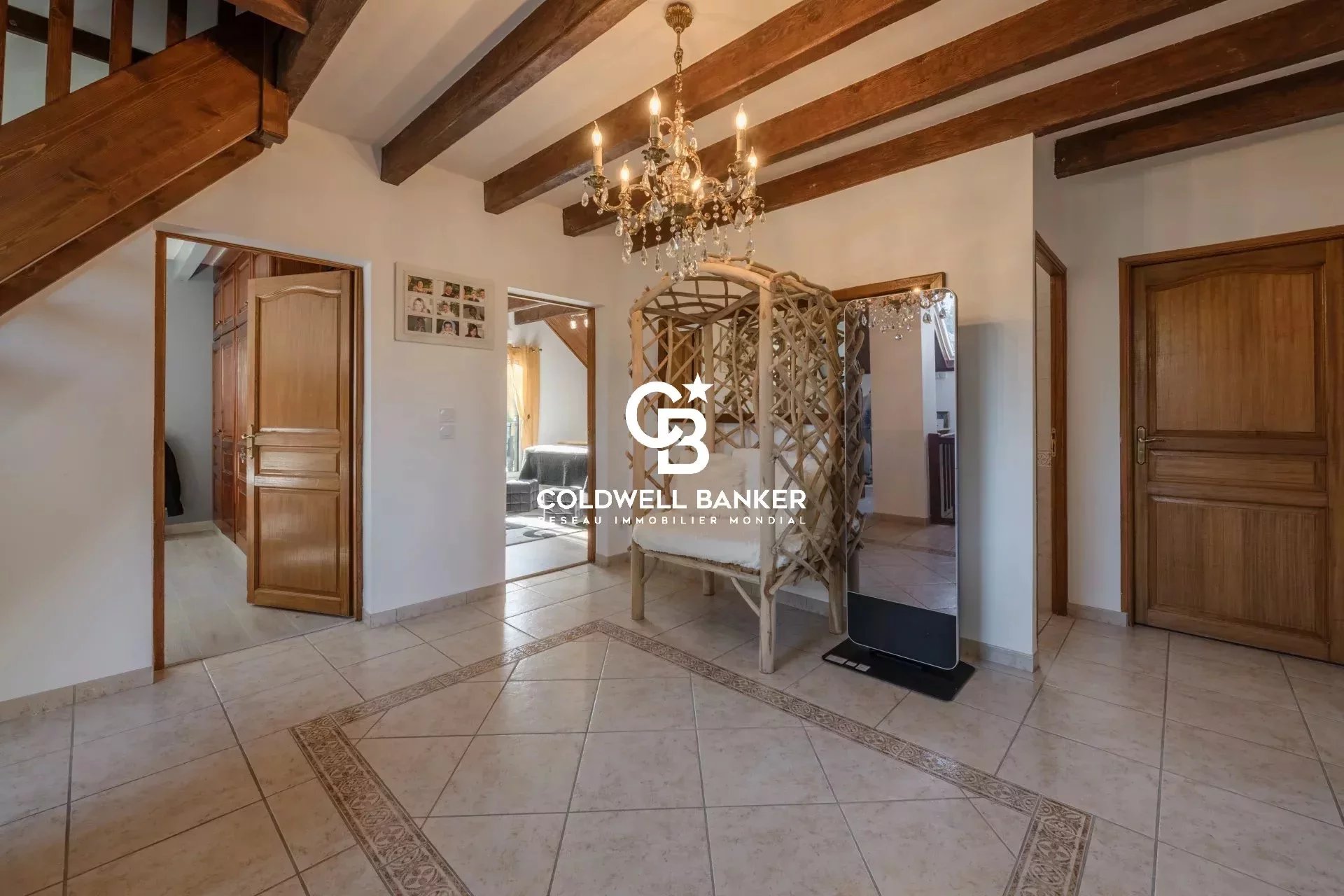 Montagnole, Auvergne-Rhône-Alpes, 73000, FR, 6 Bedrooms Bedrooms, ,2 BathroomsBathrooms,Residential,For Sale,1994353