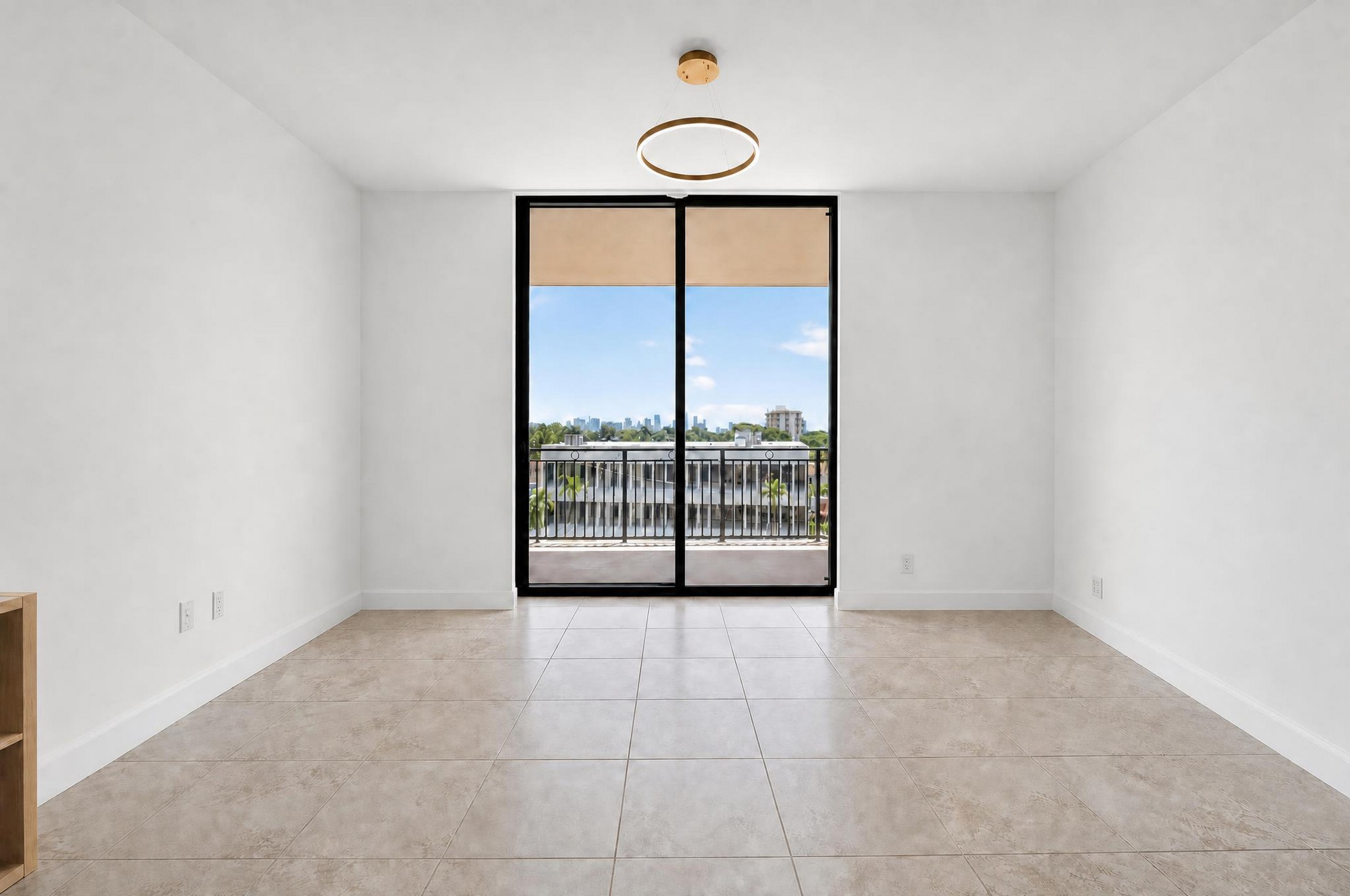  1300 Ponce De Leon Blvd, Coral Gables, FL, 33134 - 物件實景