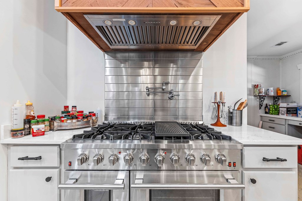 Waverly Hall, Georgia, 31831, United States, 5 Bedrooms Bedrooms, ,4 BathroomsBathrooms,Residential,For Sale,1987749