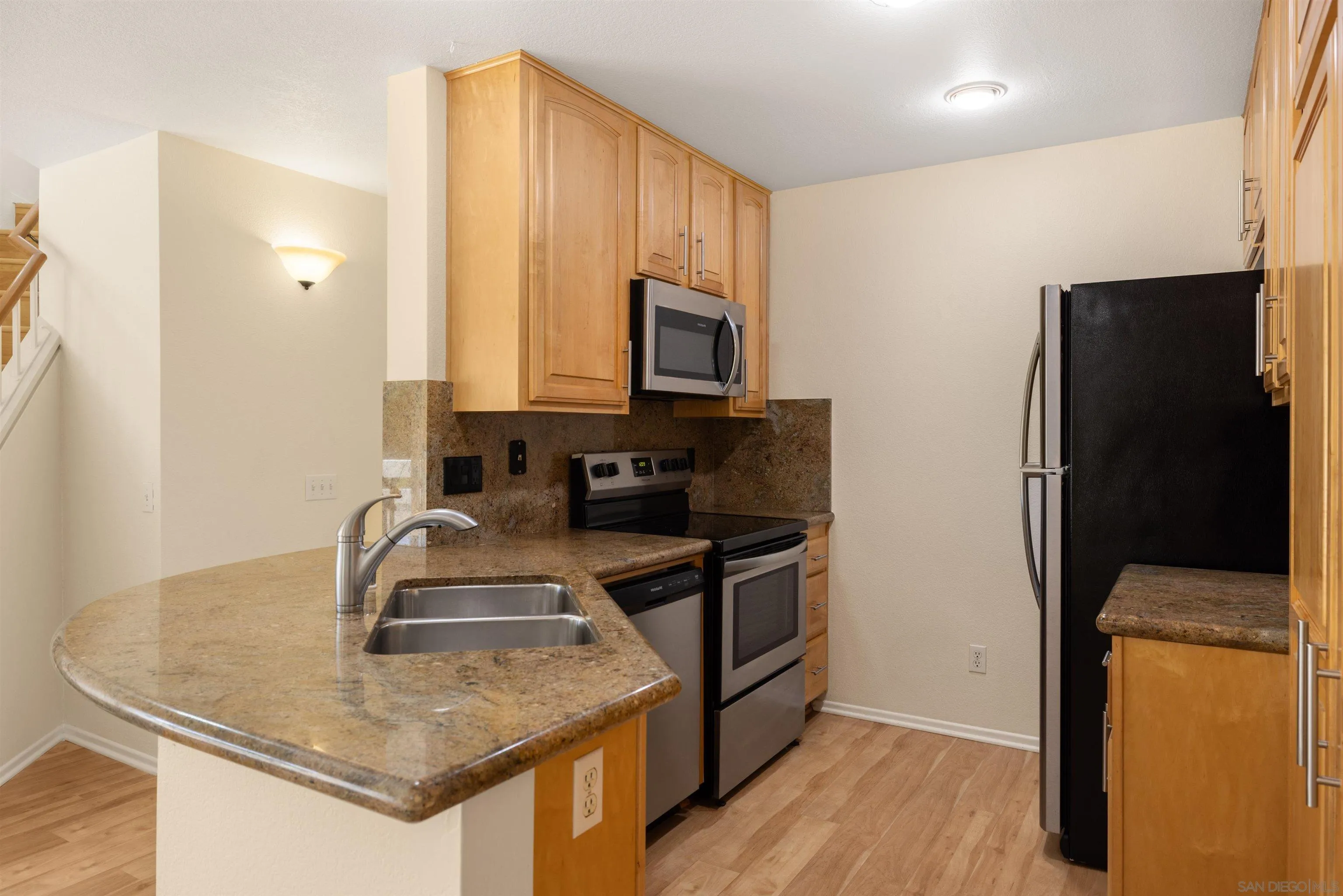 San Diego, California, 92111, United States, 2 Bedrooms Bedrooms, ,2 BathroomsBathrooms,Residential,For Sale,1838531
