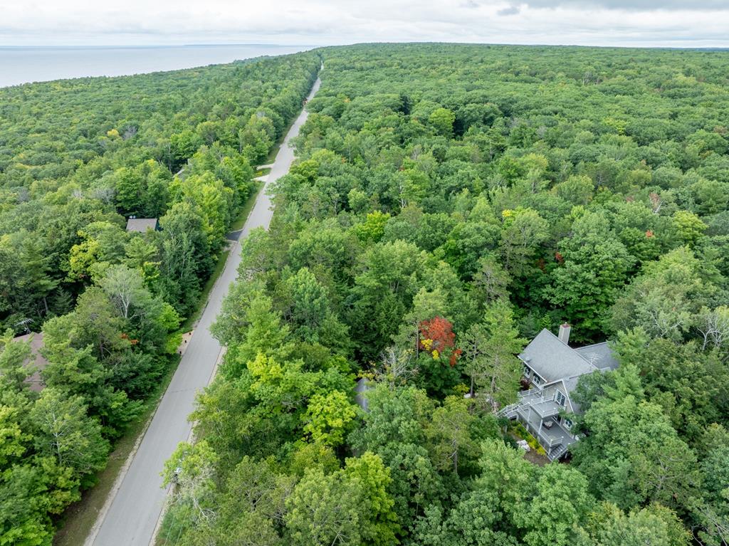 Sturgeon Bay, Wisconsin, 54235, United States, 3 Bedrooms Bedrooms, ,3 BathroomsBathrooms,Residential,For Sale,1927298